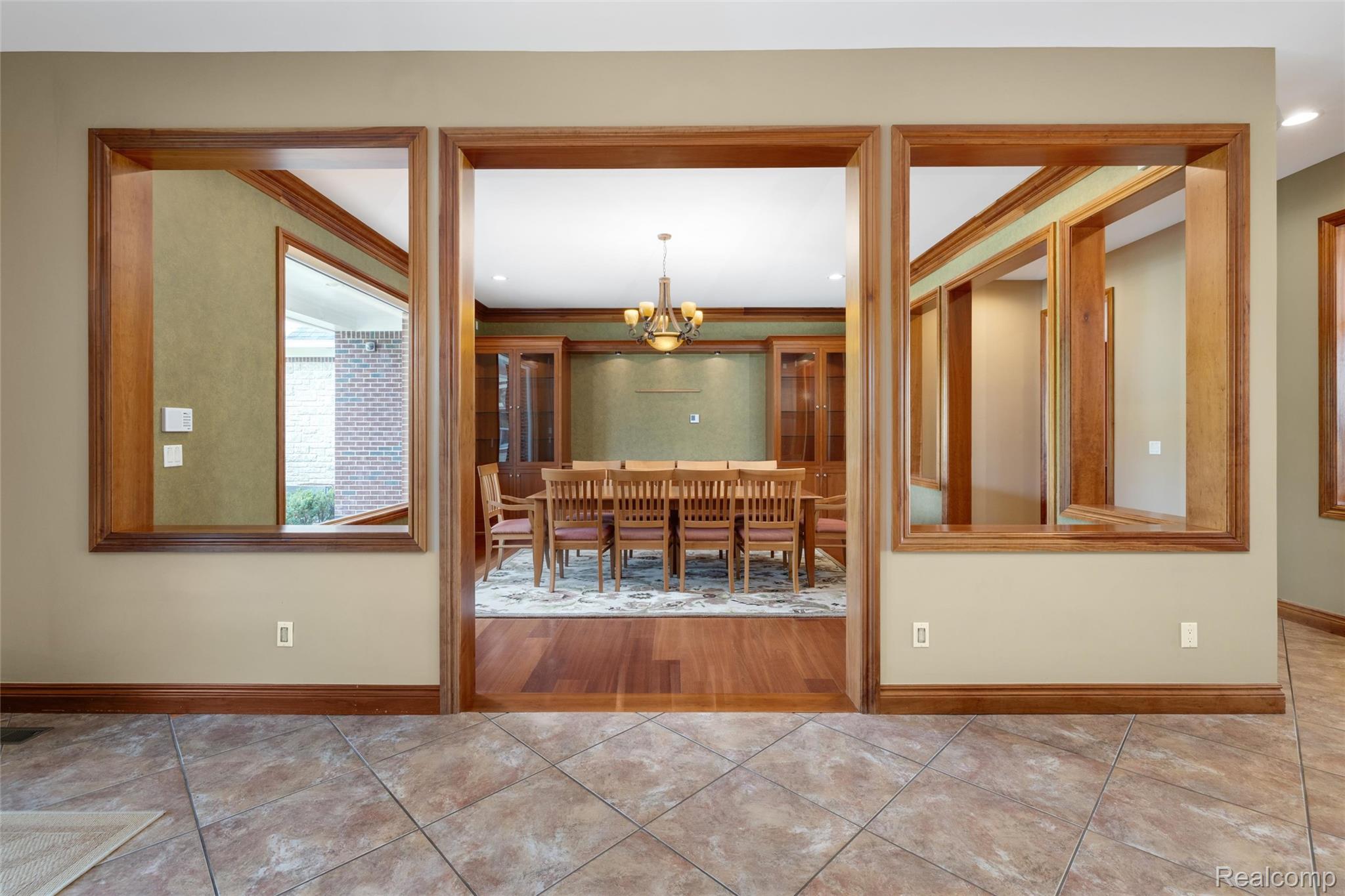7432 Foxburg Court