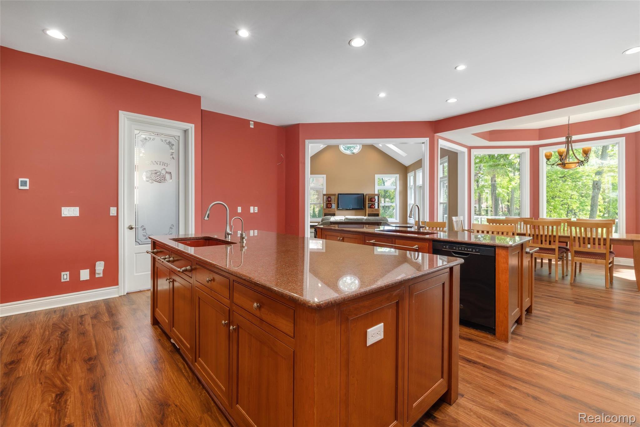 7432 Foxburg Court