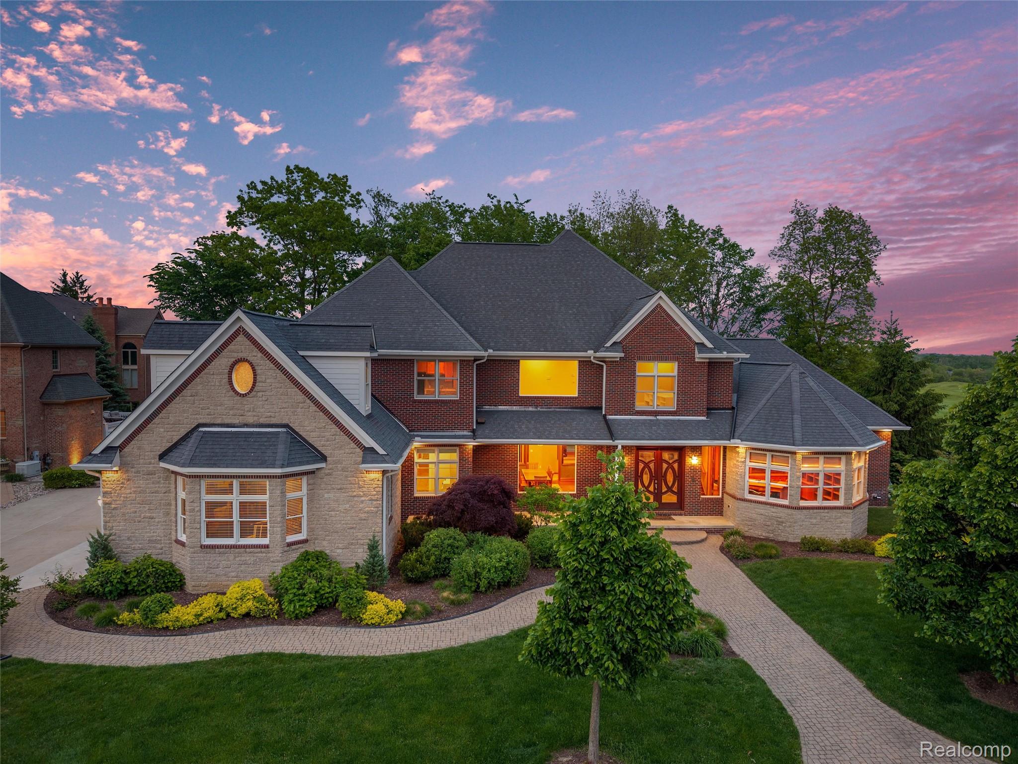 7432 Foxburg Court