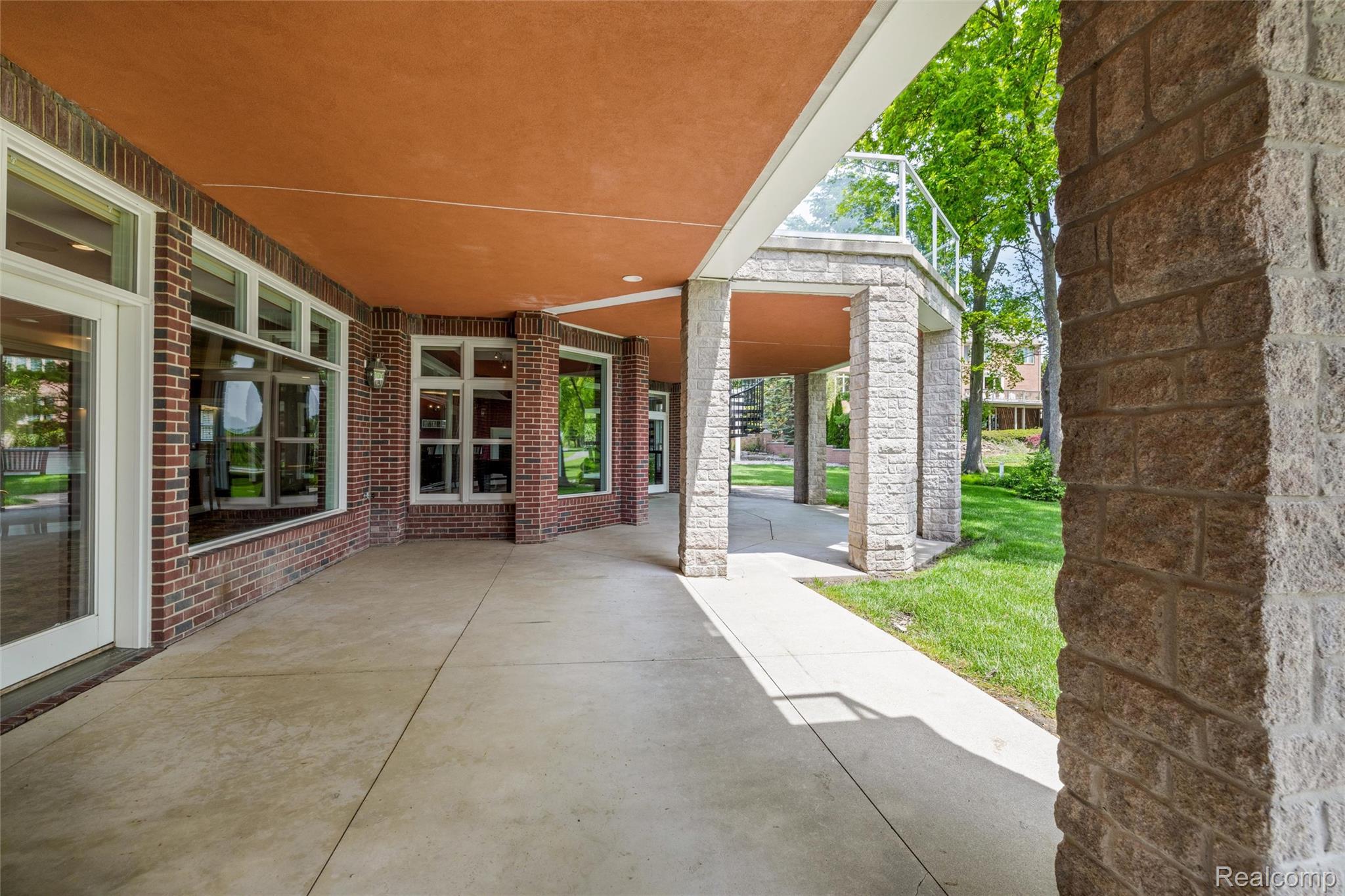 7432 Foxburg Court