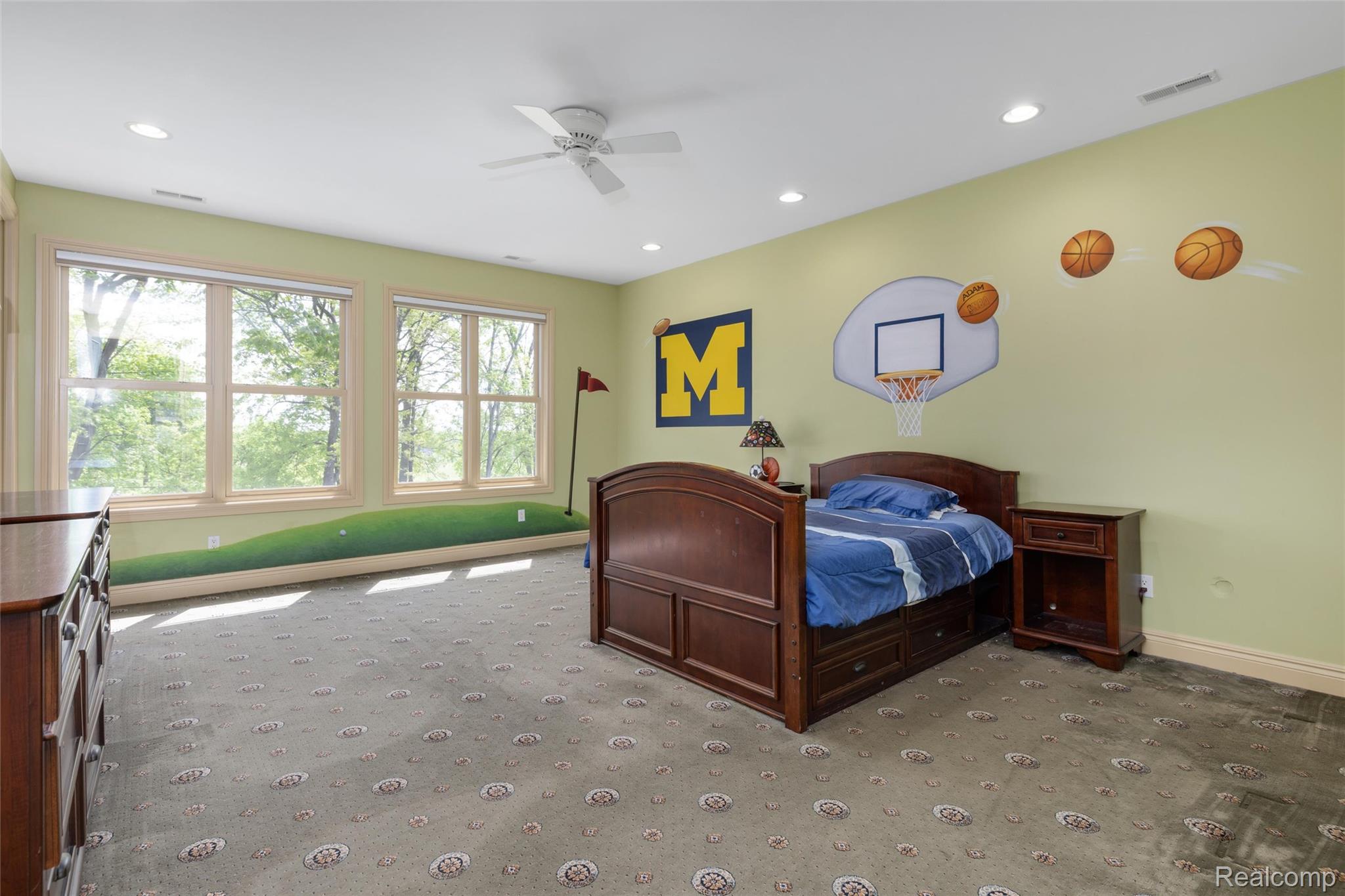 7432 Foxburg Court