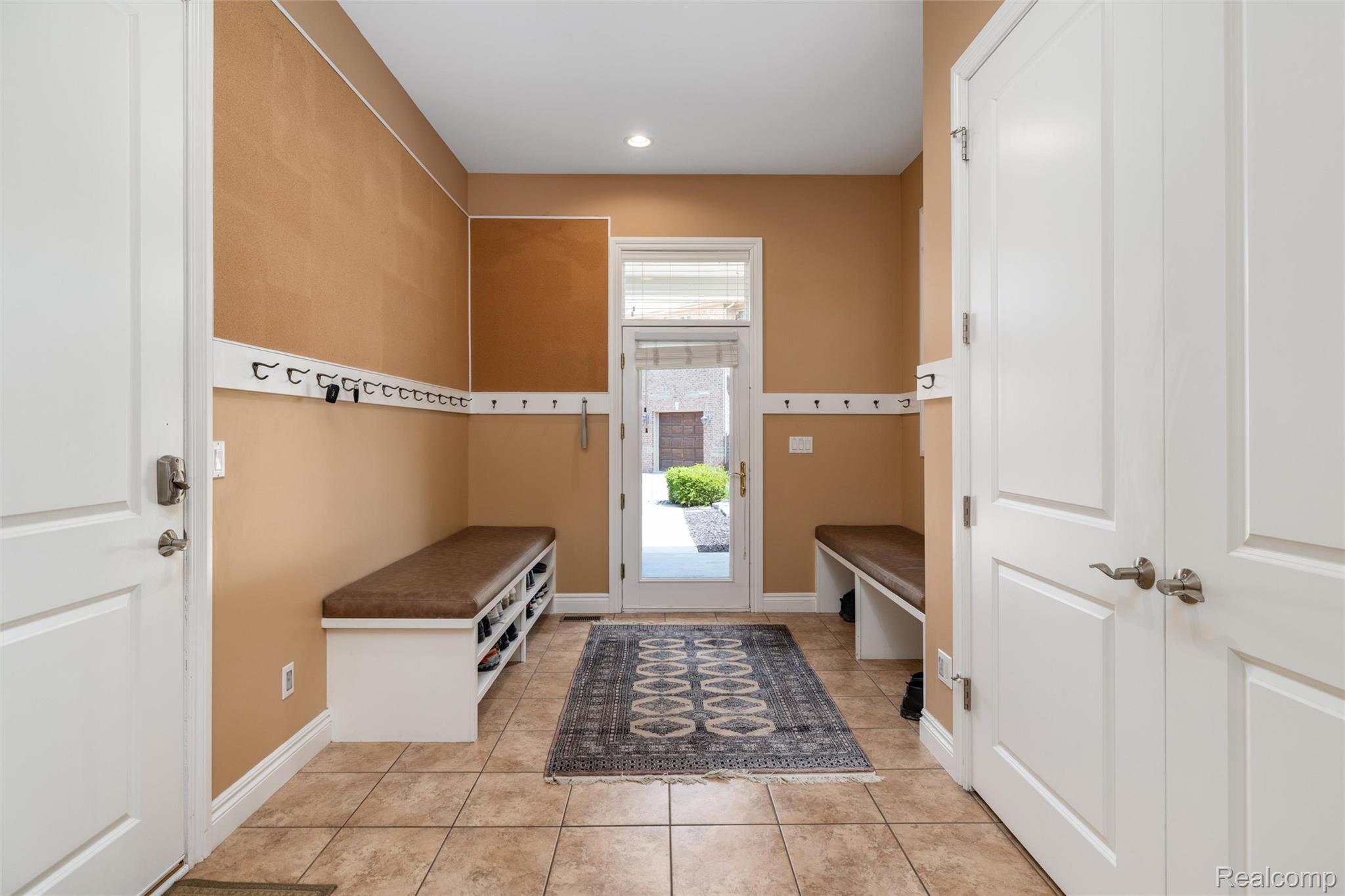 7432 Foxburg Court