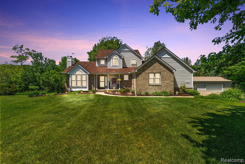 2867 Iris Lane