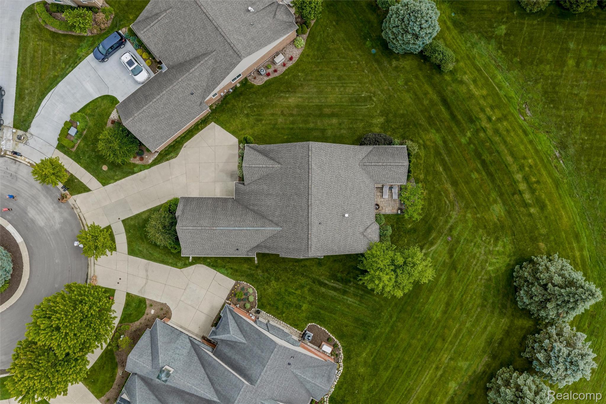 4011 Ardsley Court
