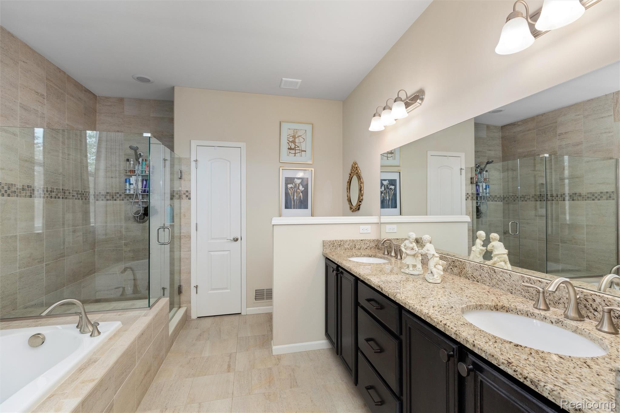 4011 Ardsley Court