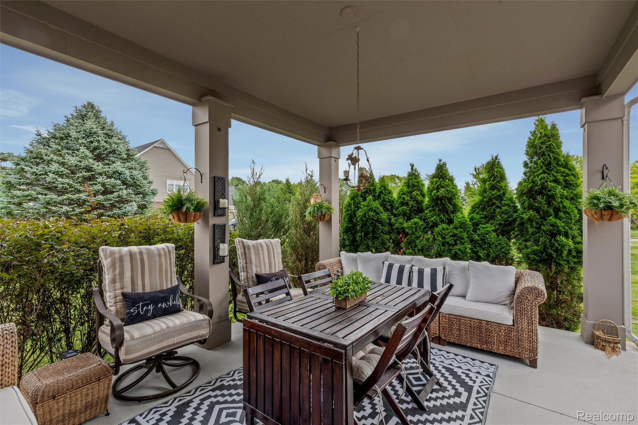 4011 Ardsley Court