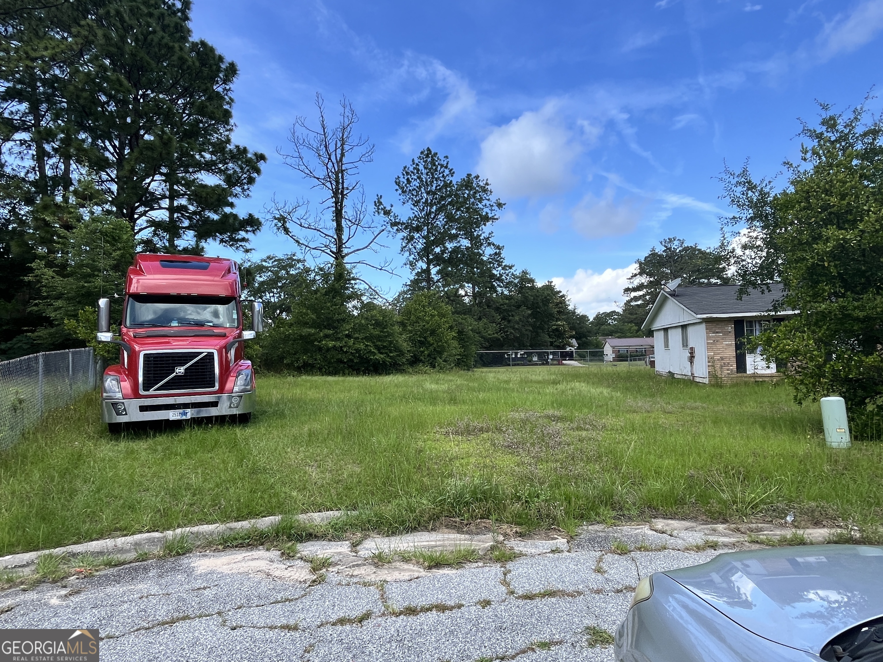 837 Artic Circle