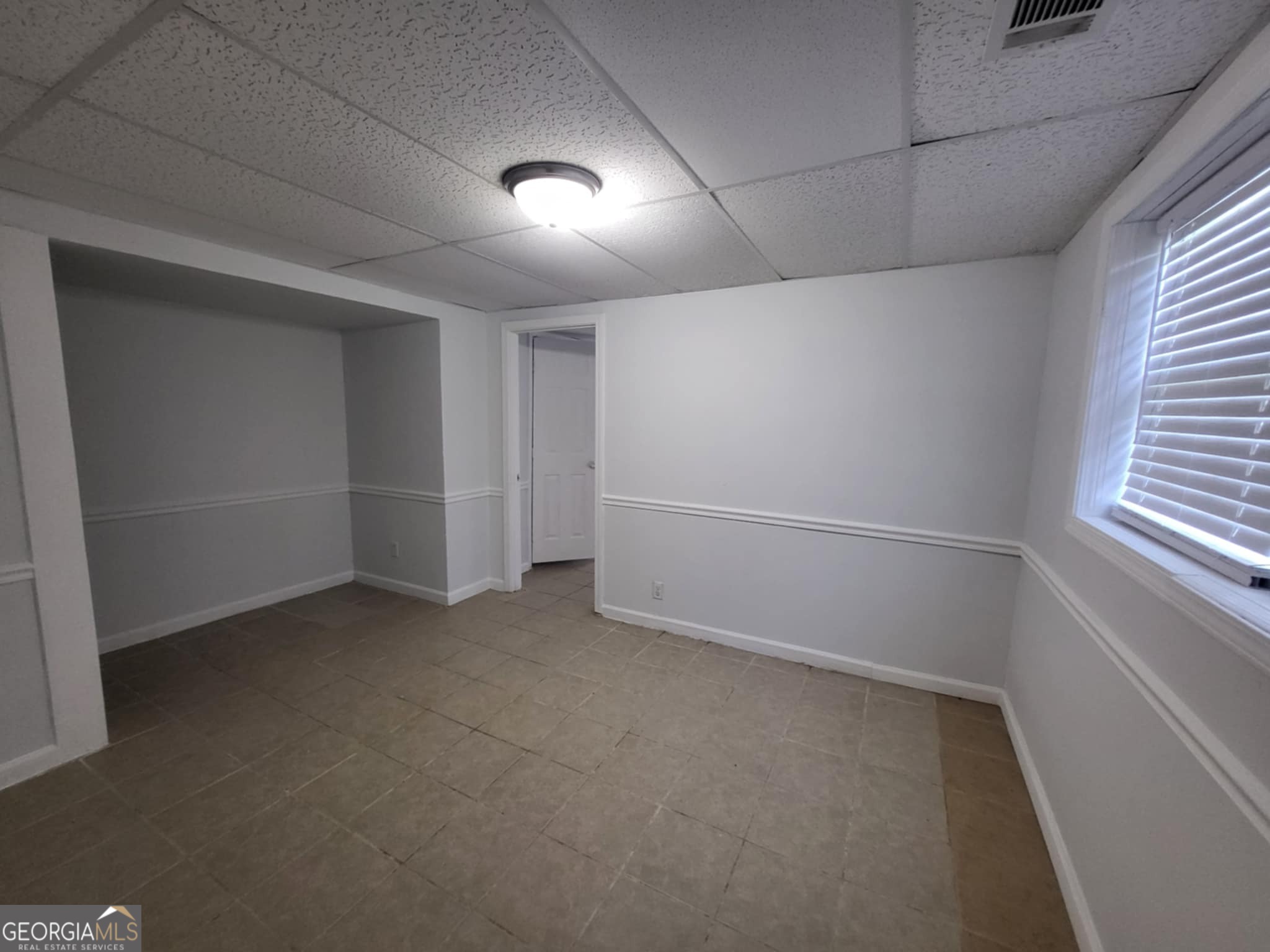5151 VIVID Drive