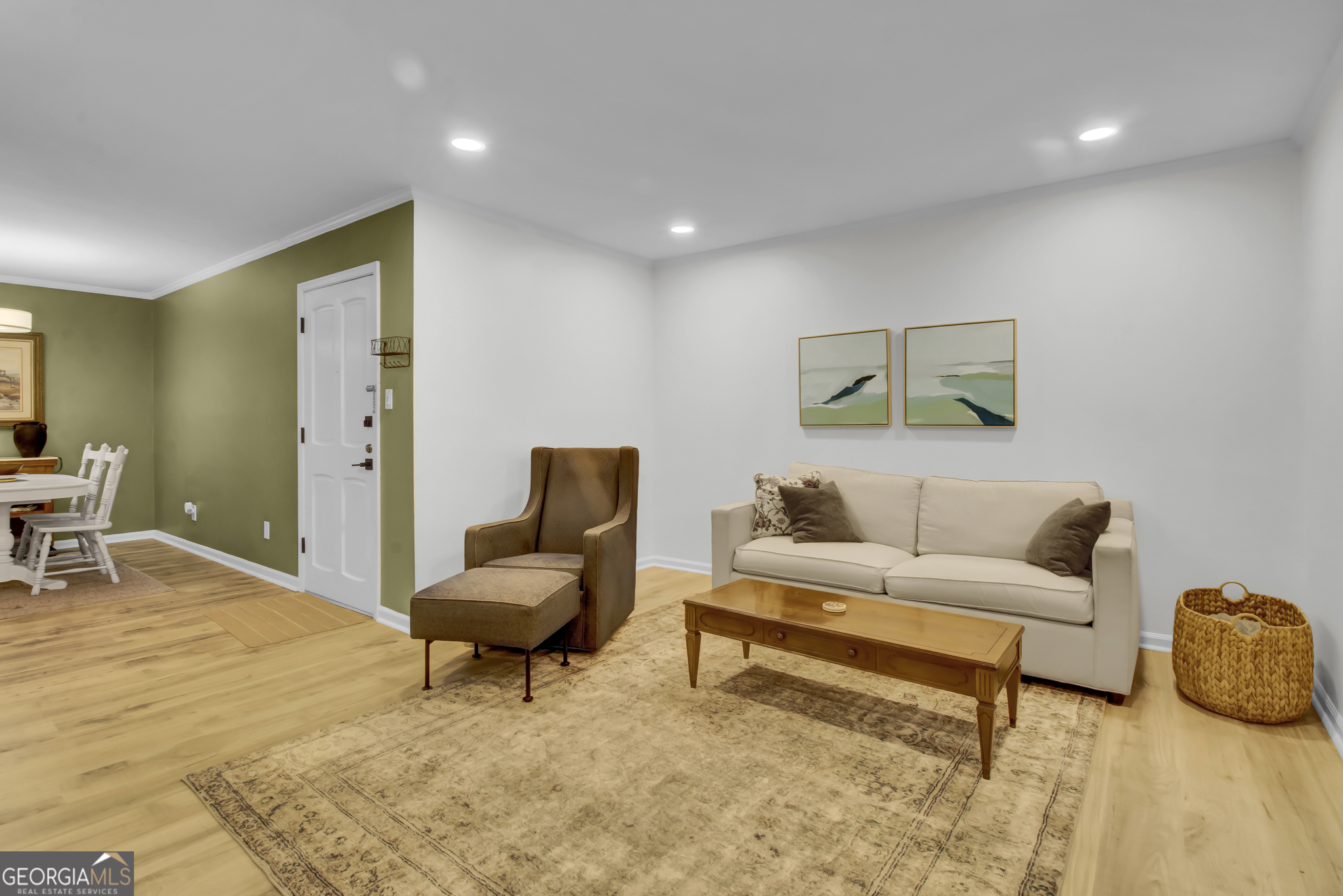 12 Vista Square NW