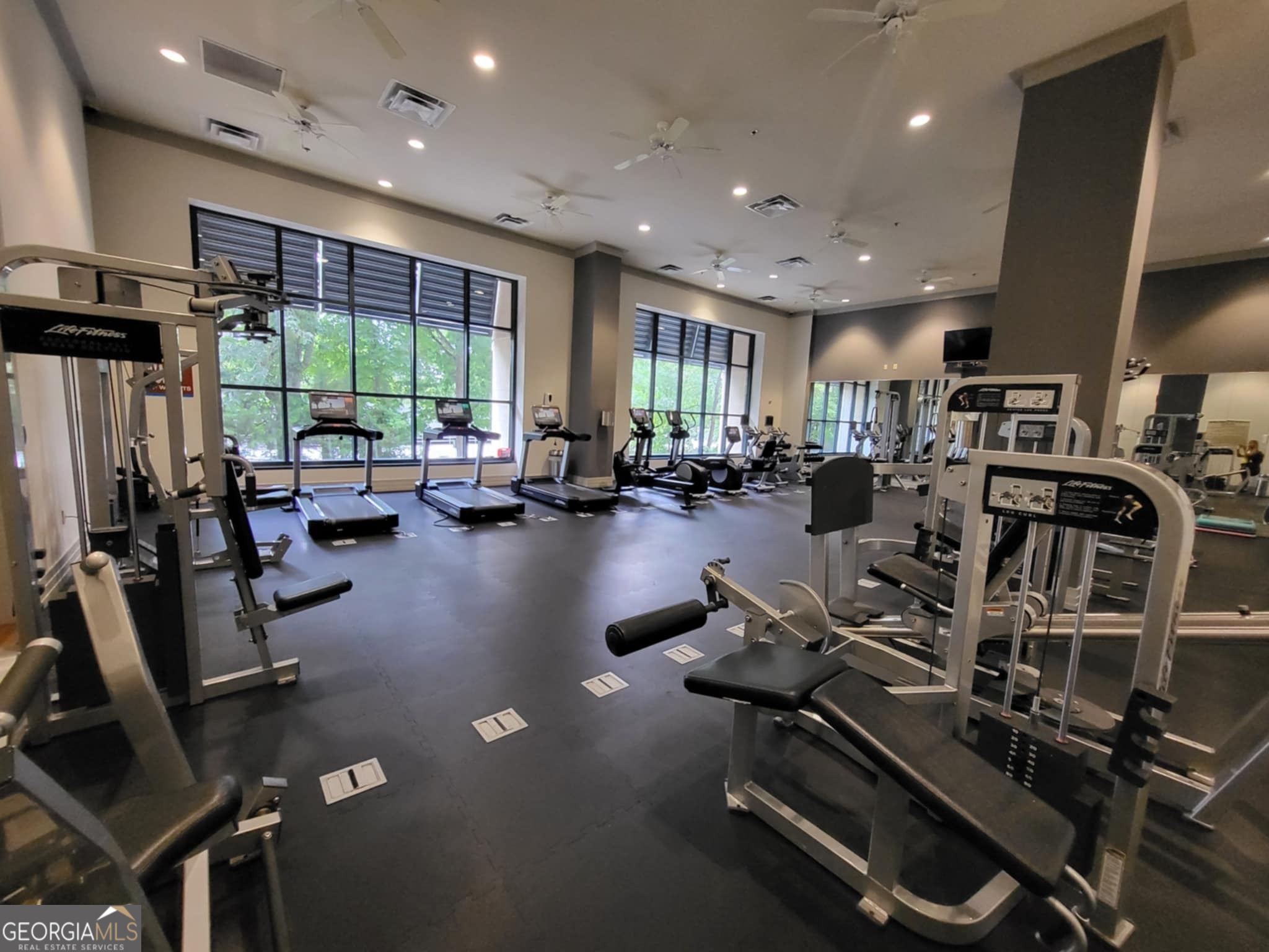 3040 Peachtree Road NW # 1707