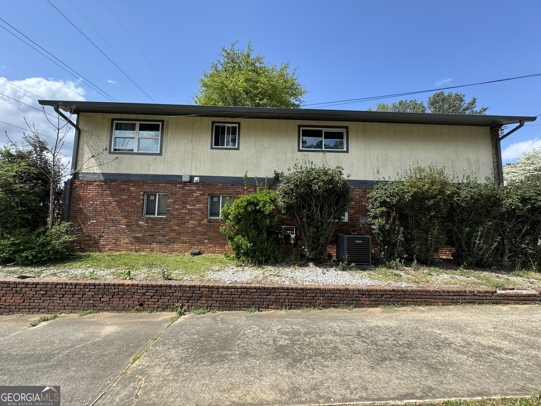 2461 Mcalpin Terrace