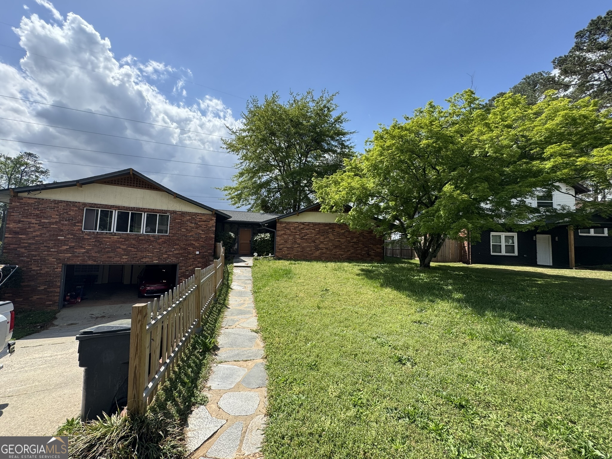 2461 Mcalpin Terrace