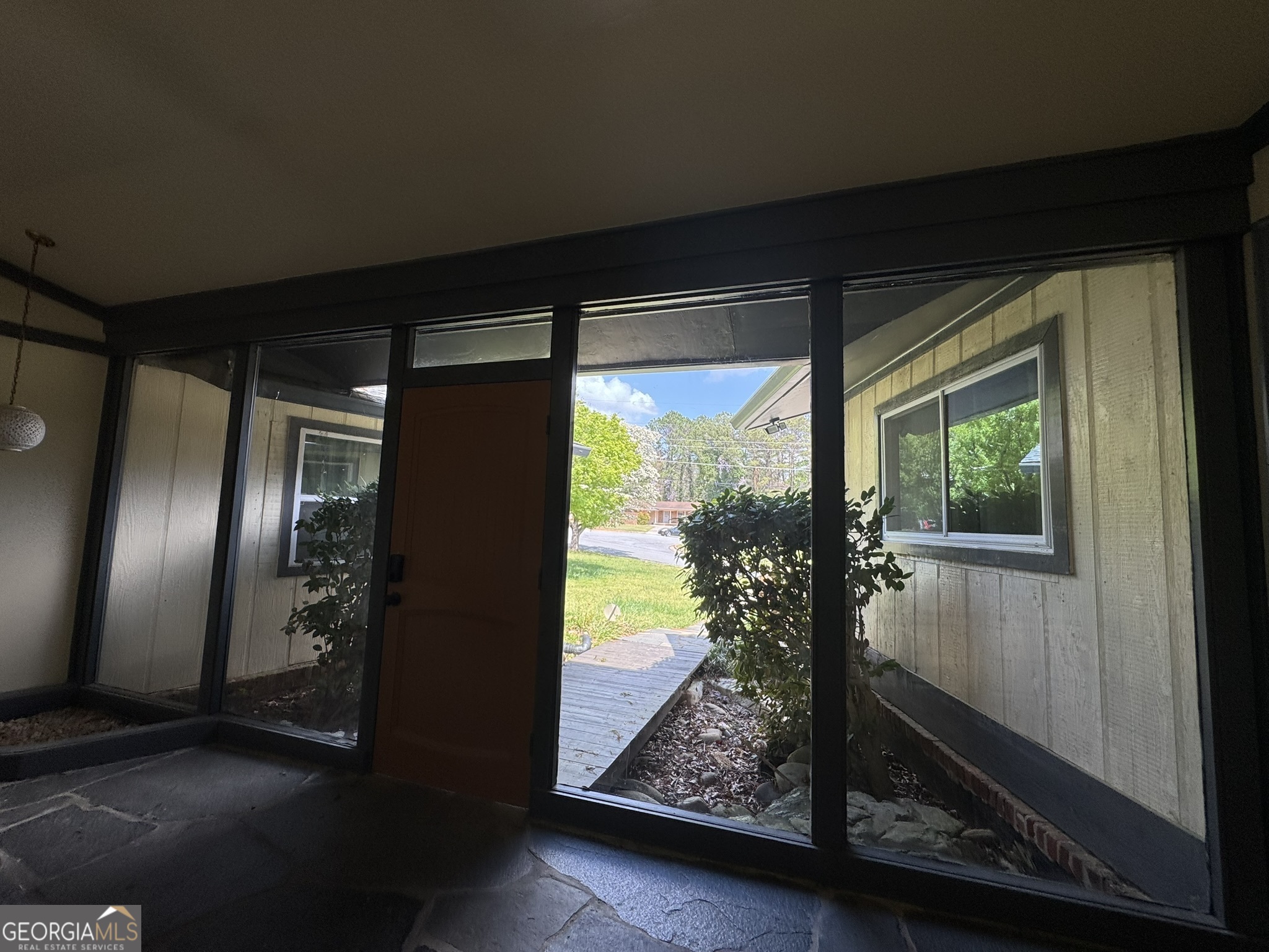 2461 Mcalpin Terrace