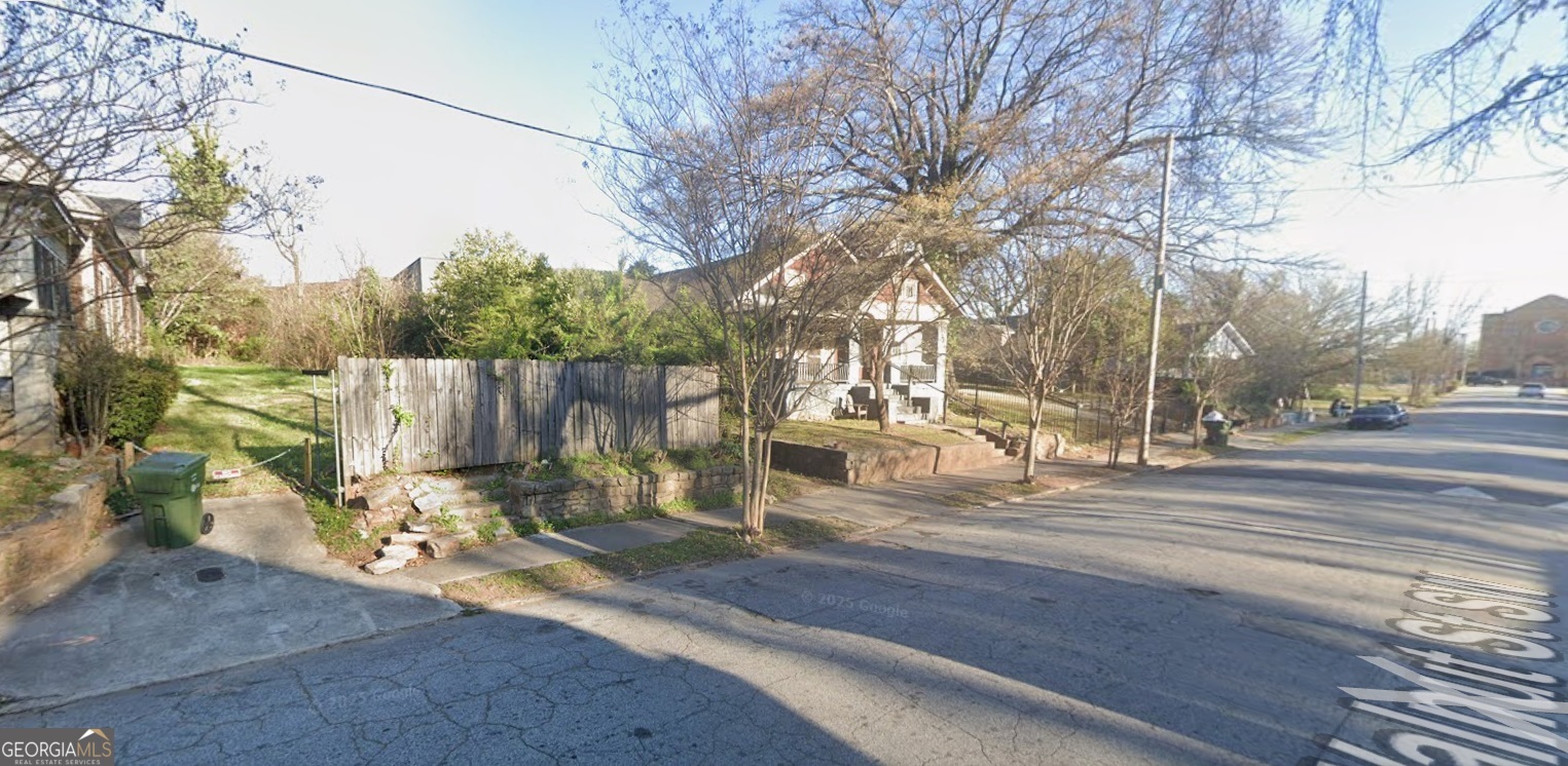 140 Walnut Street SW