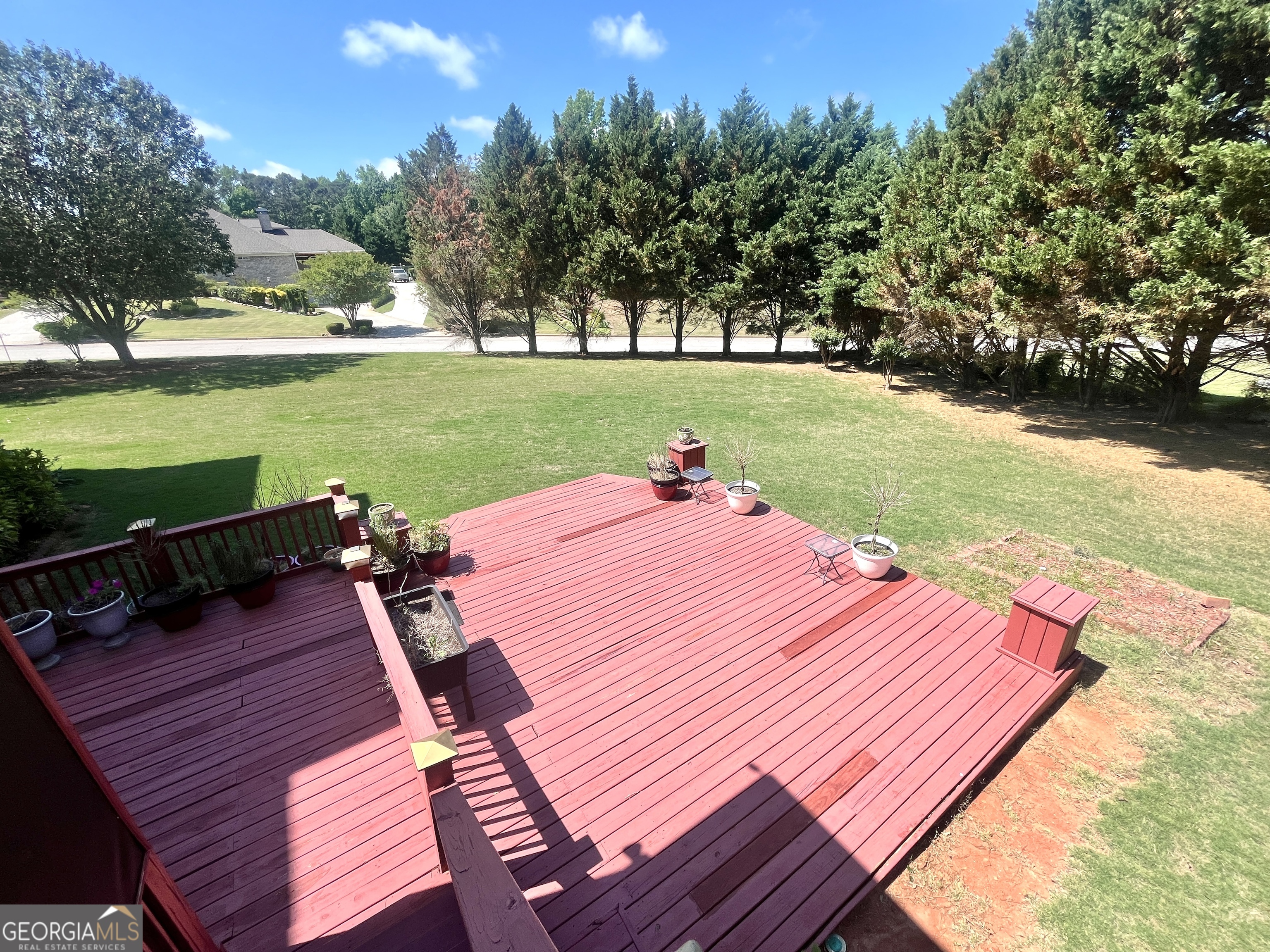 215 Fox Glove Drive