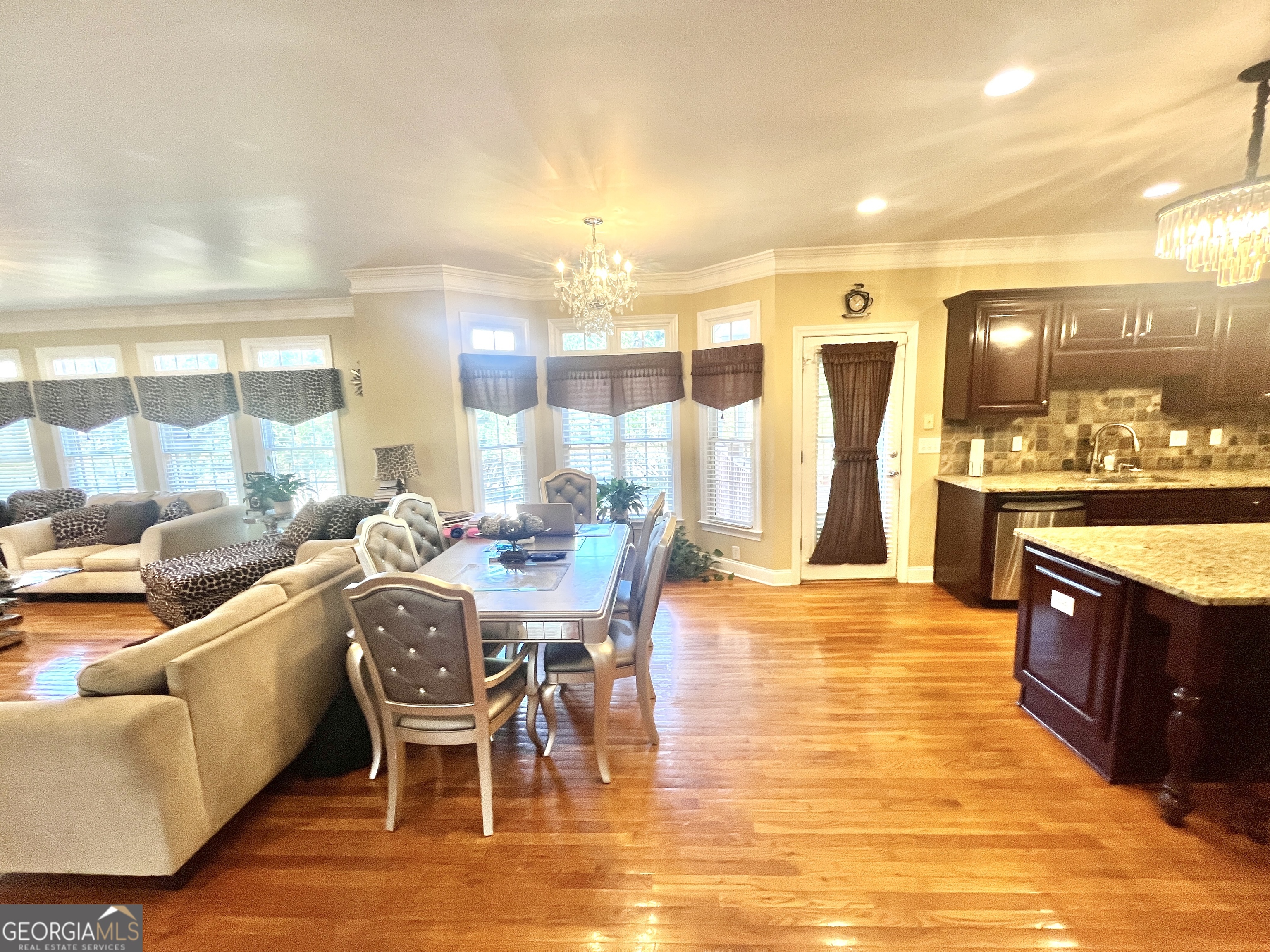 215 Fox Glove Drive
