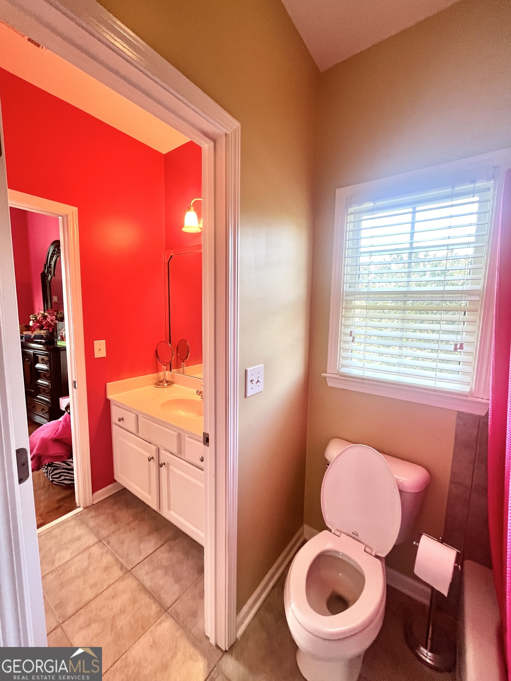 215 Fox Glove Drive