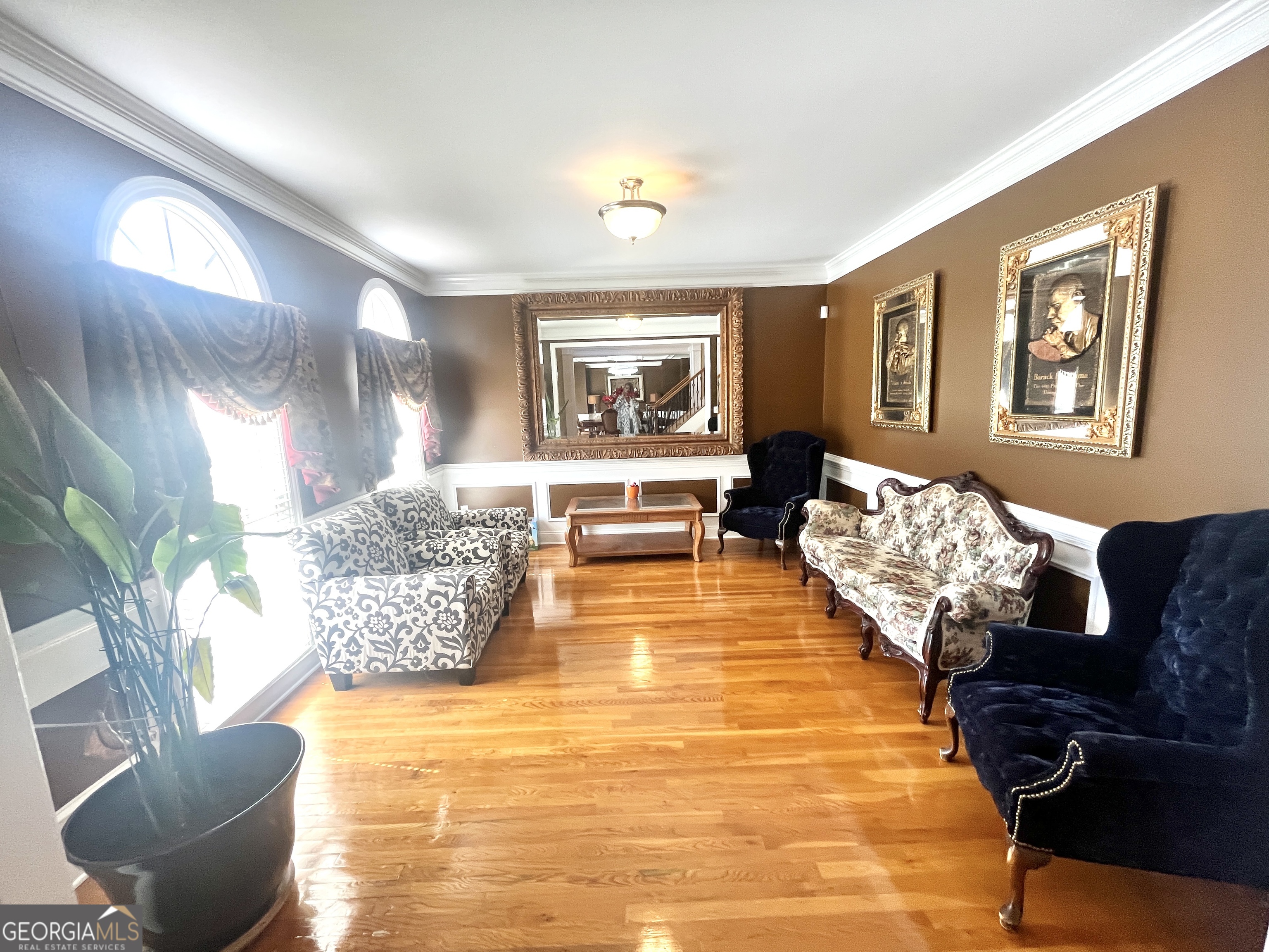 215 Fox Glove Drive
