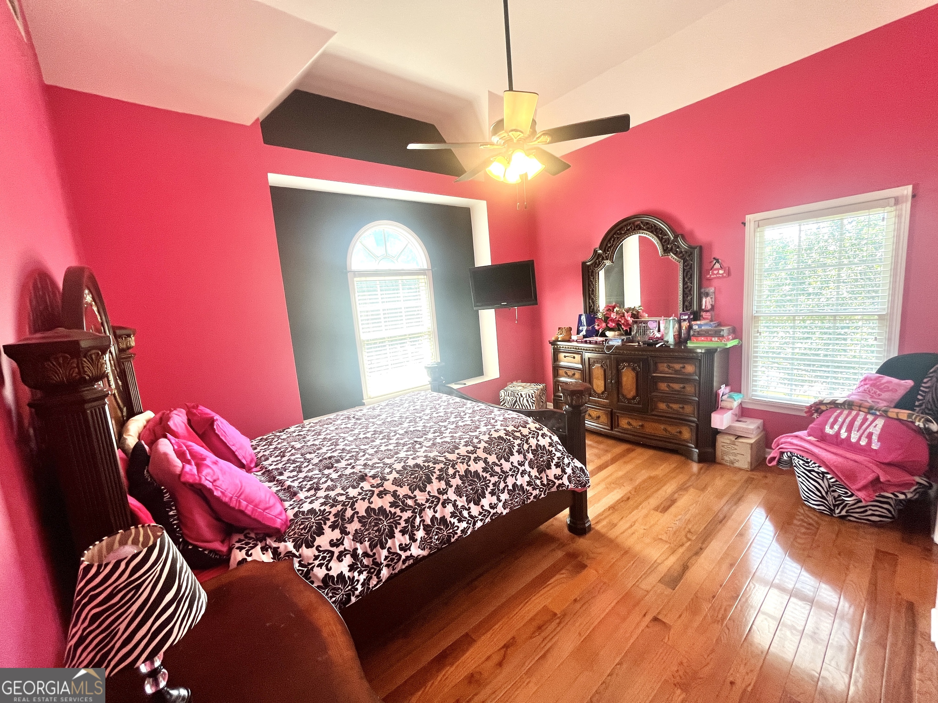 215 Fox Glove Drive