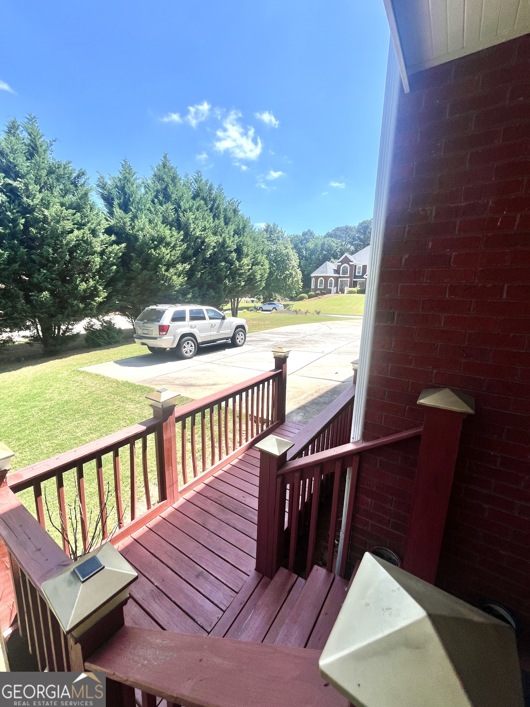 215 Fox Glove Drive