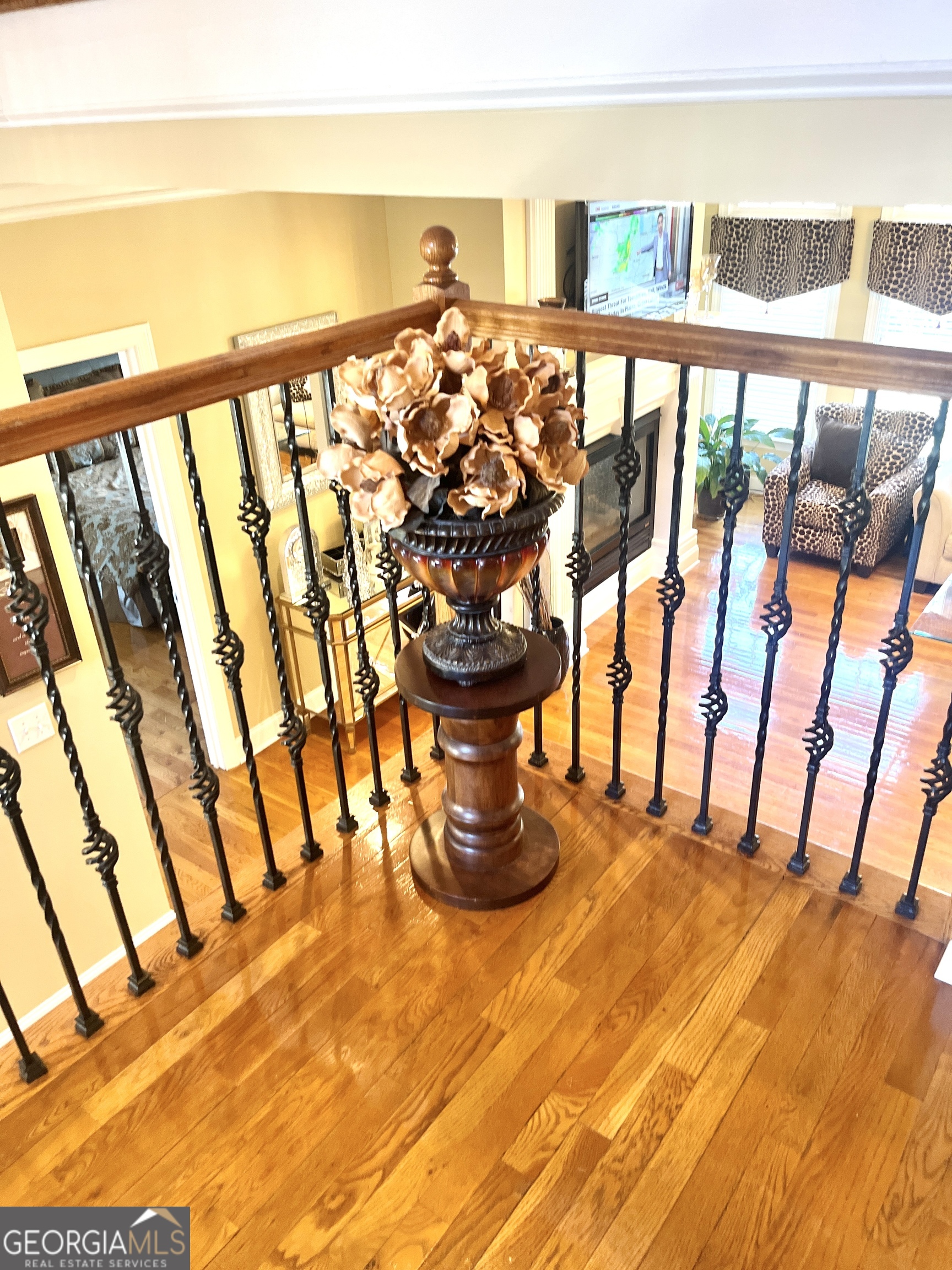 215 Fox Glove Drive