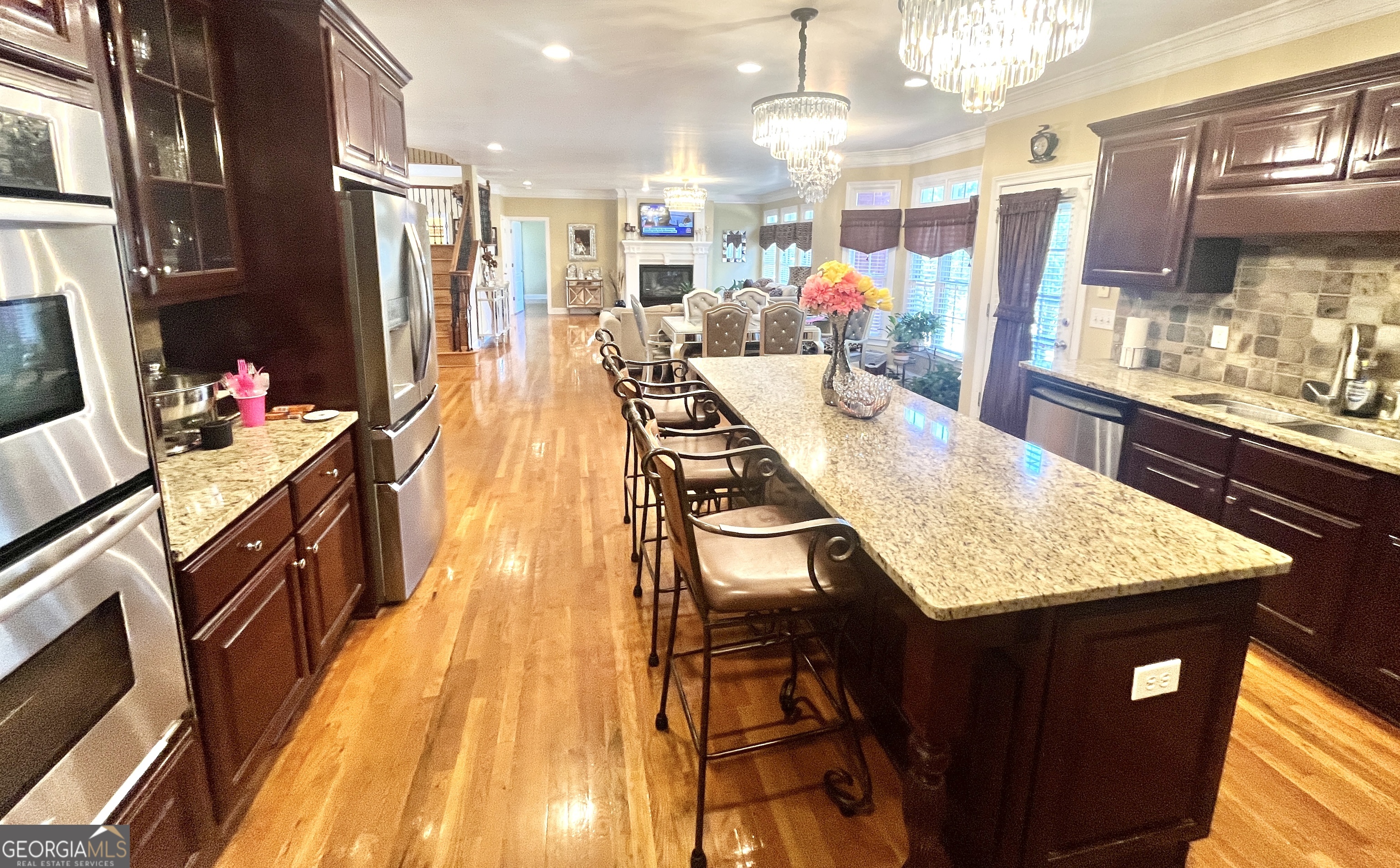 215 Fox Glove Drive