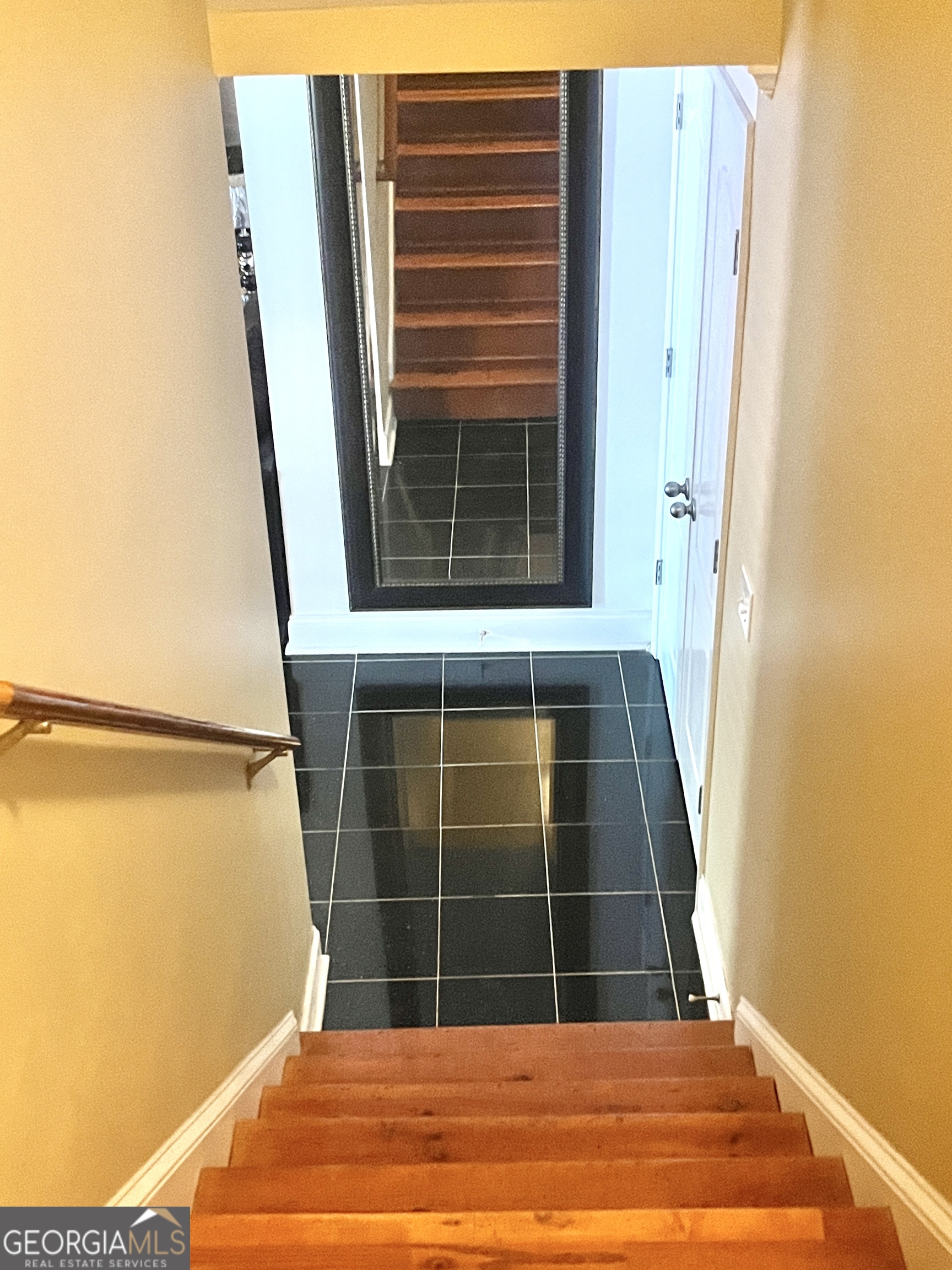 215 Fox Glove Drive