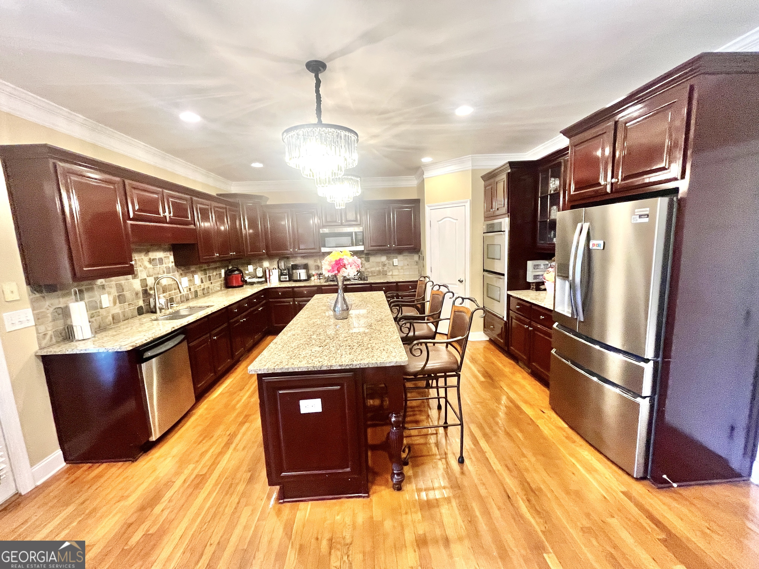 215 Fox Glove Drive