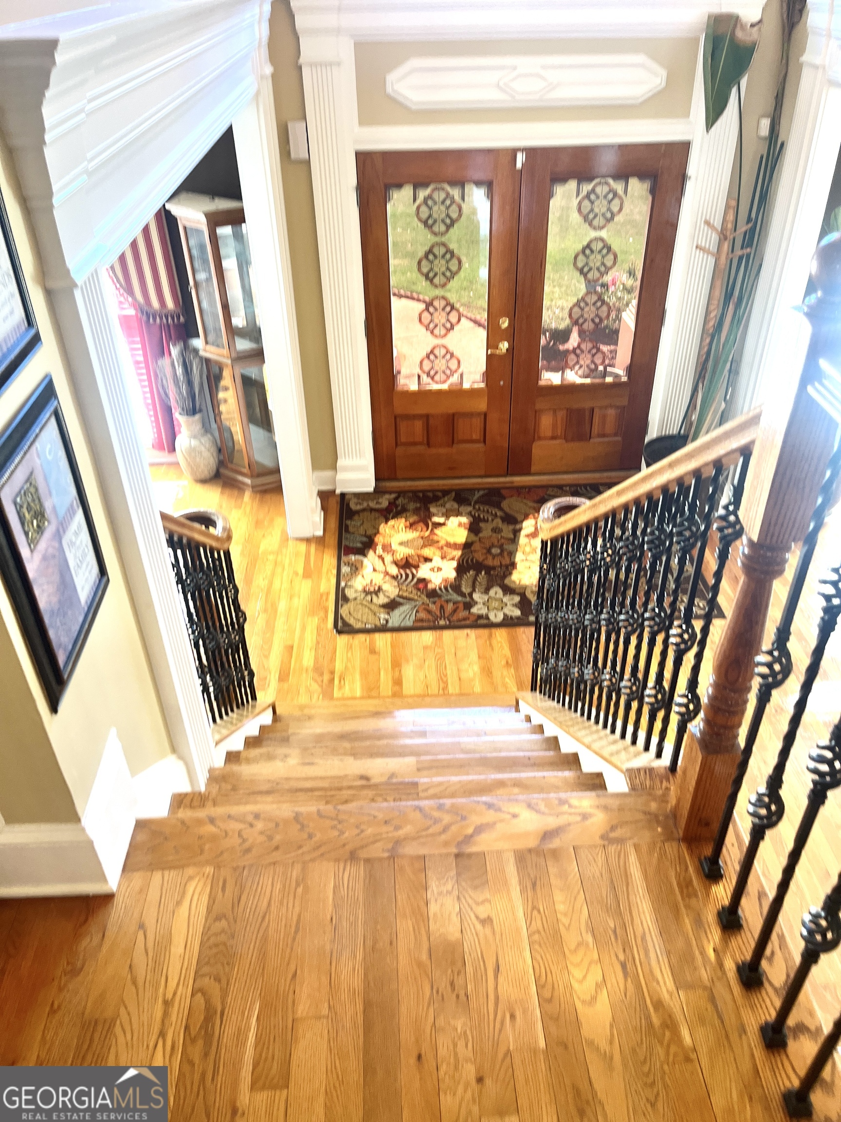 215 Fox Glove Drive