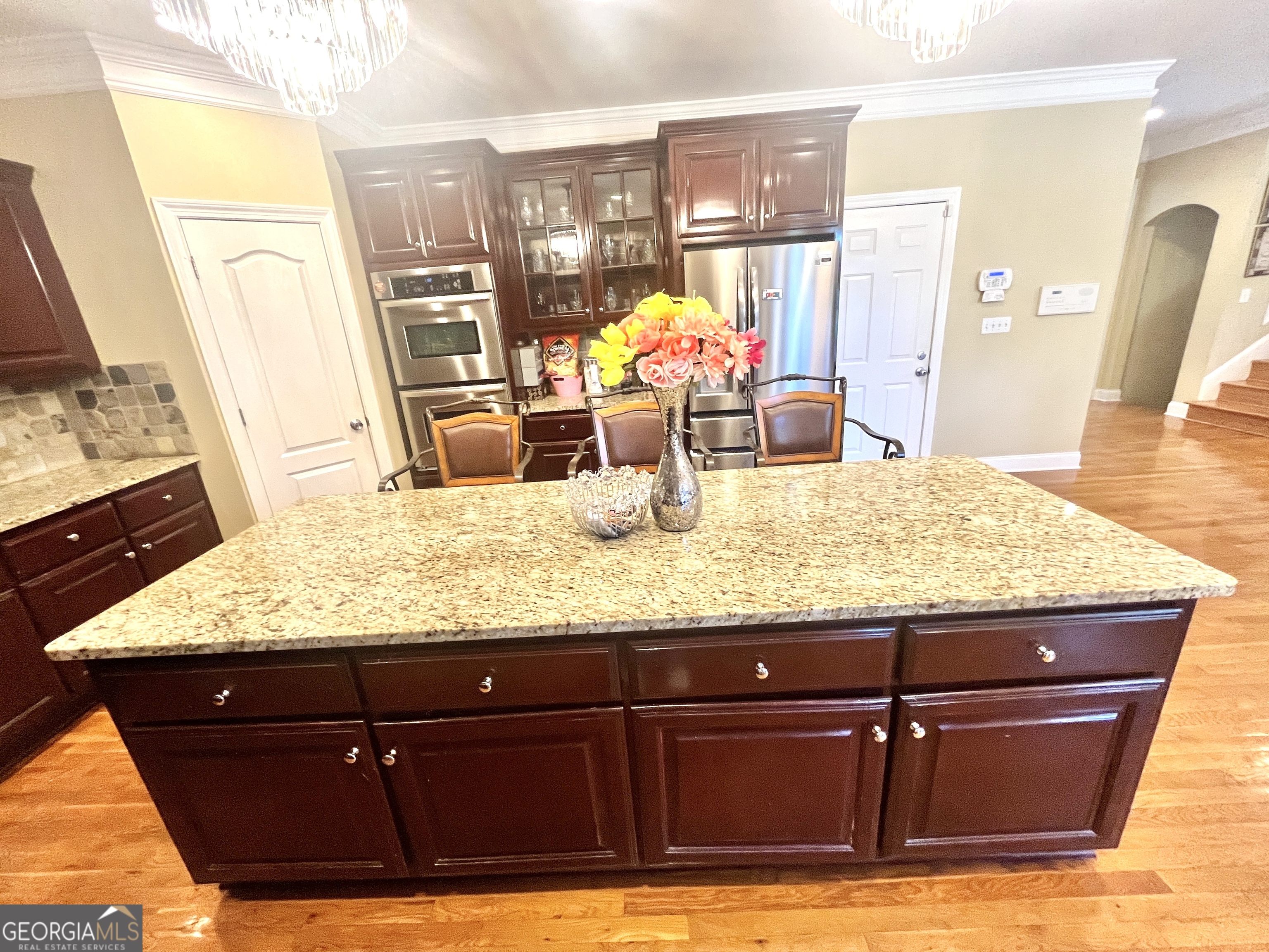 215 Fox Glove Drive