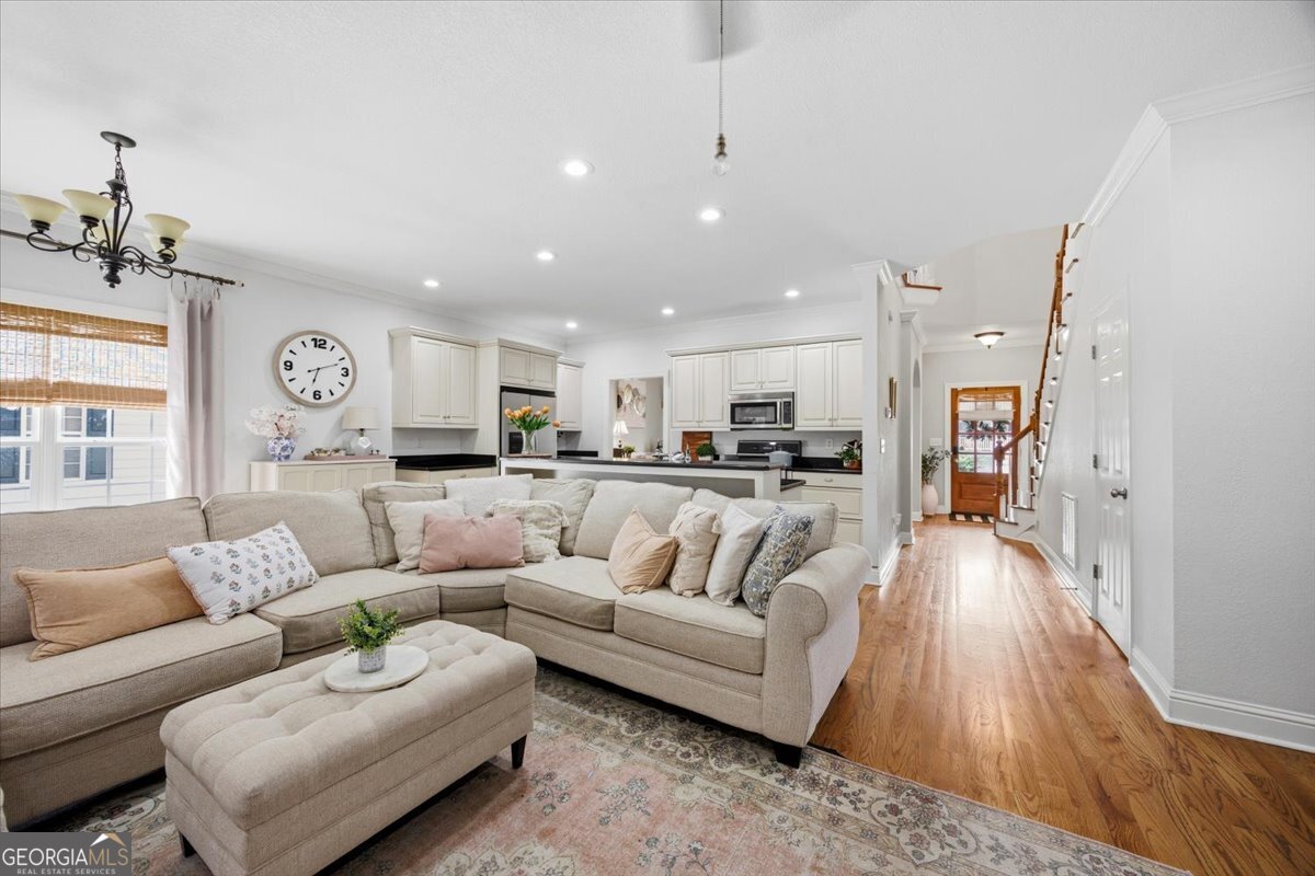 318 Ivystone Drive