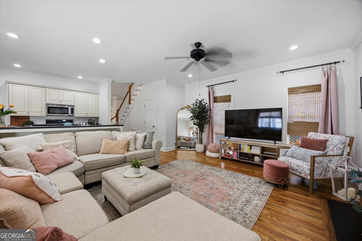 318 Ivystone Drive