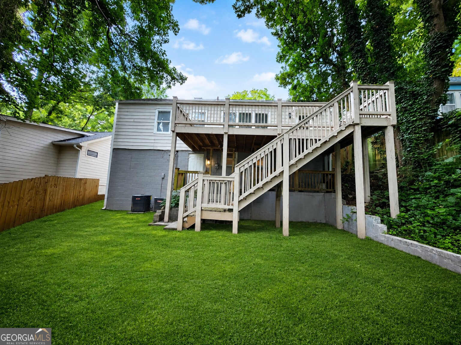 1923 Thompson Avenue # 2
