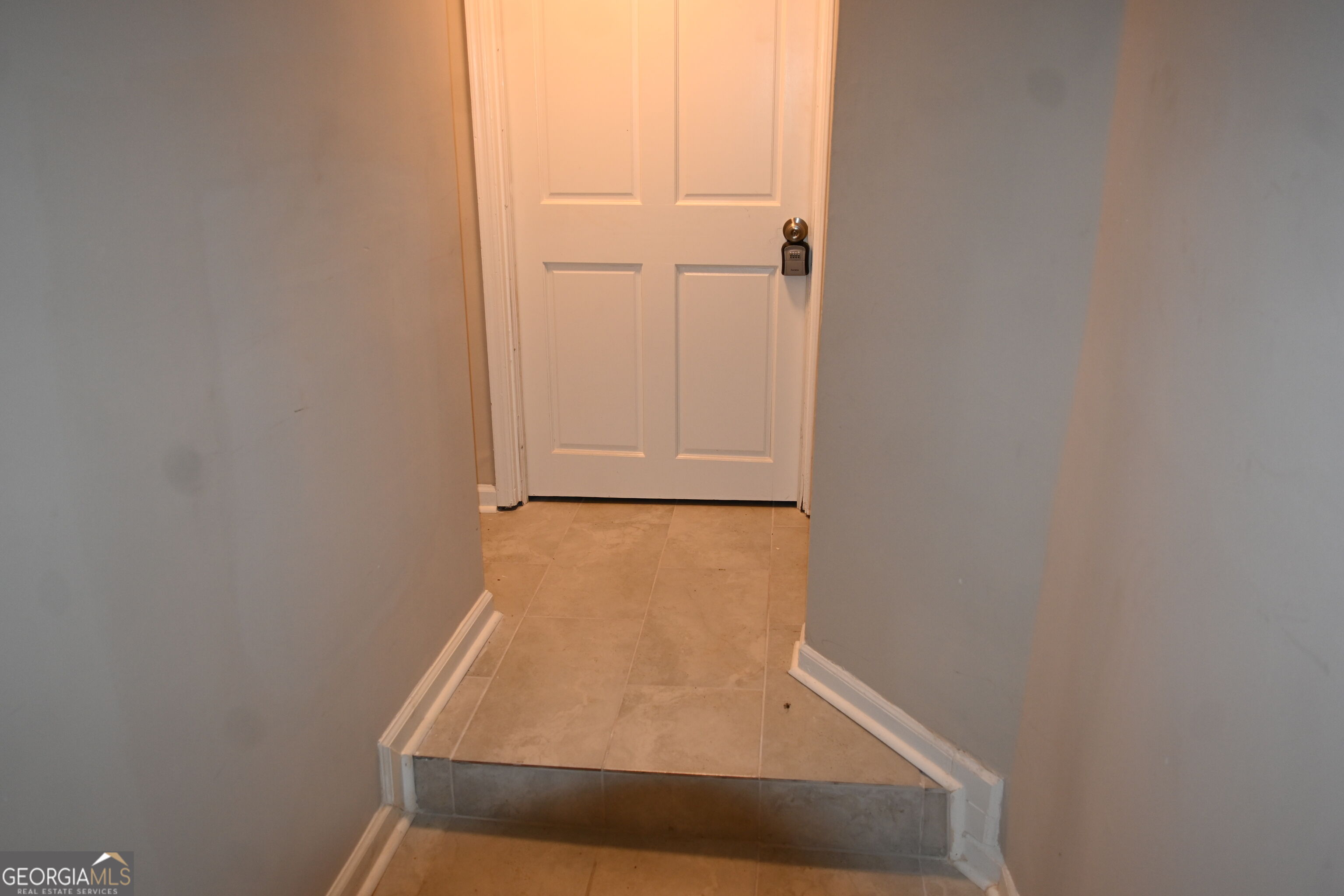 1923 Thompson Avenue # 2