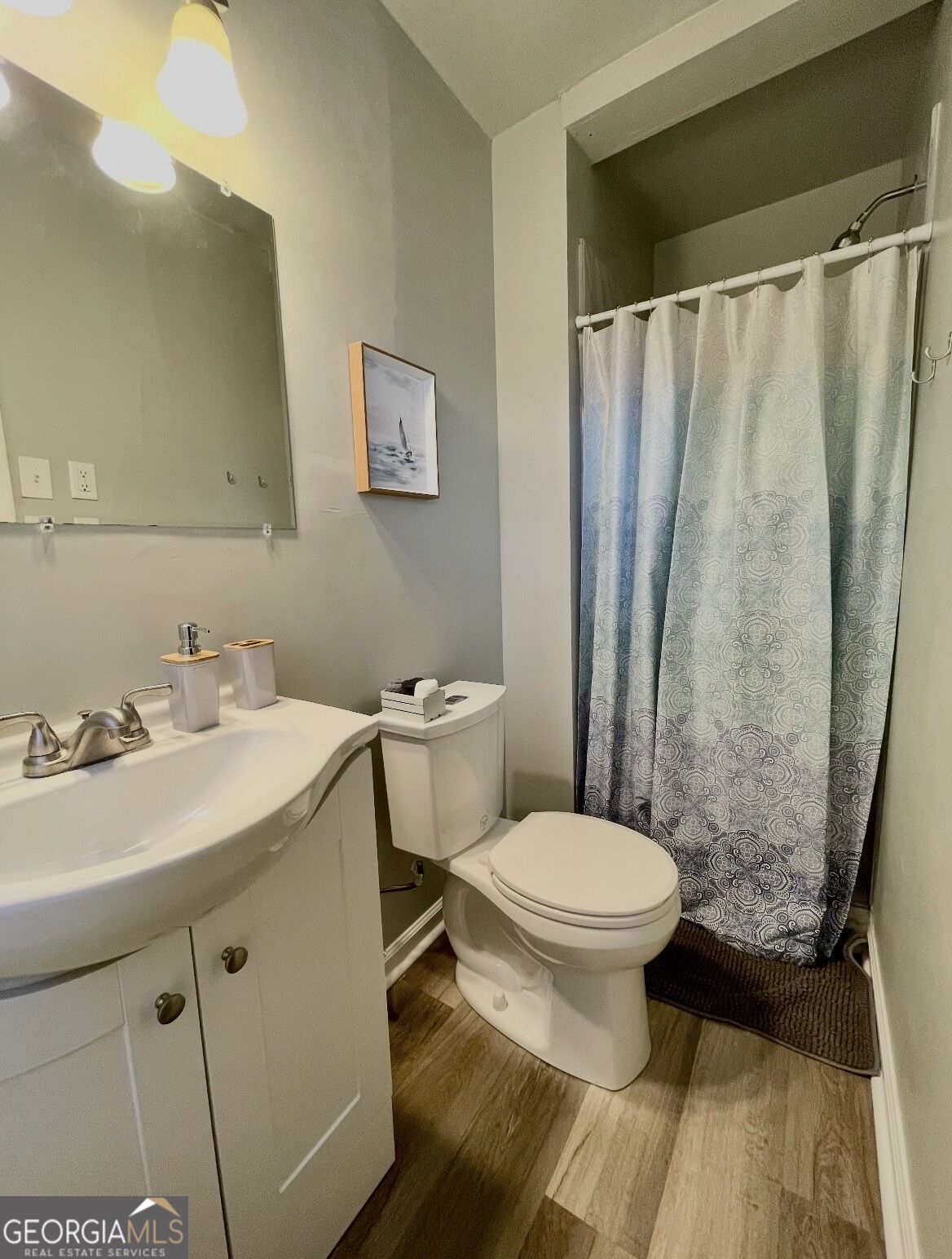 4277 Iowa Drive