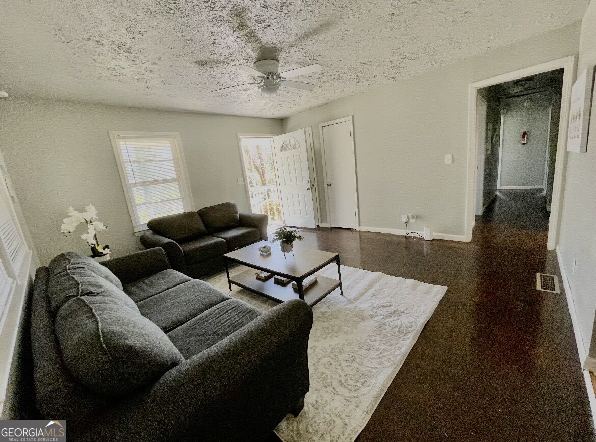 4277 Iowa Drive