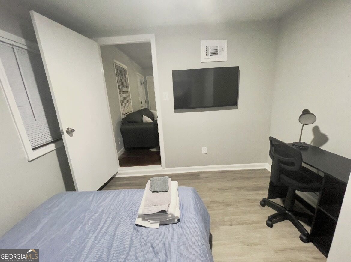 4277 Iowa Drive