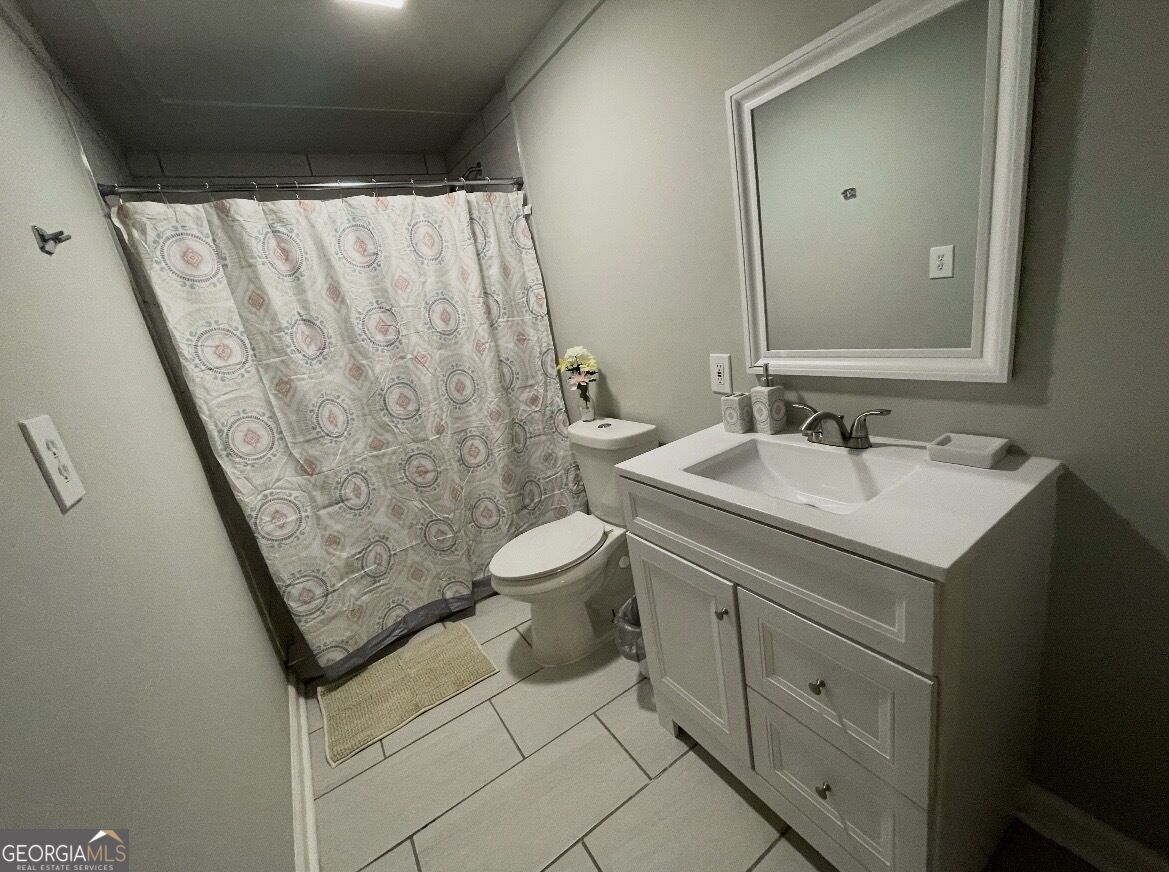 4277 Iowa Drive