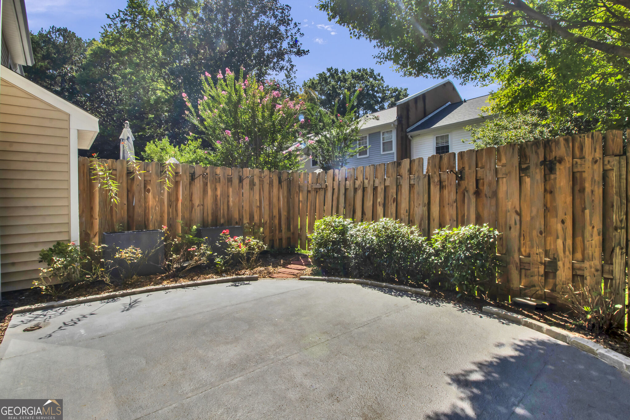 849 Heritage Square
