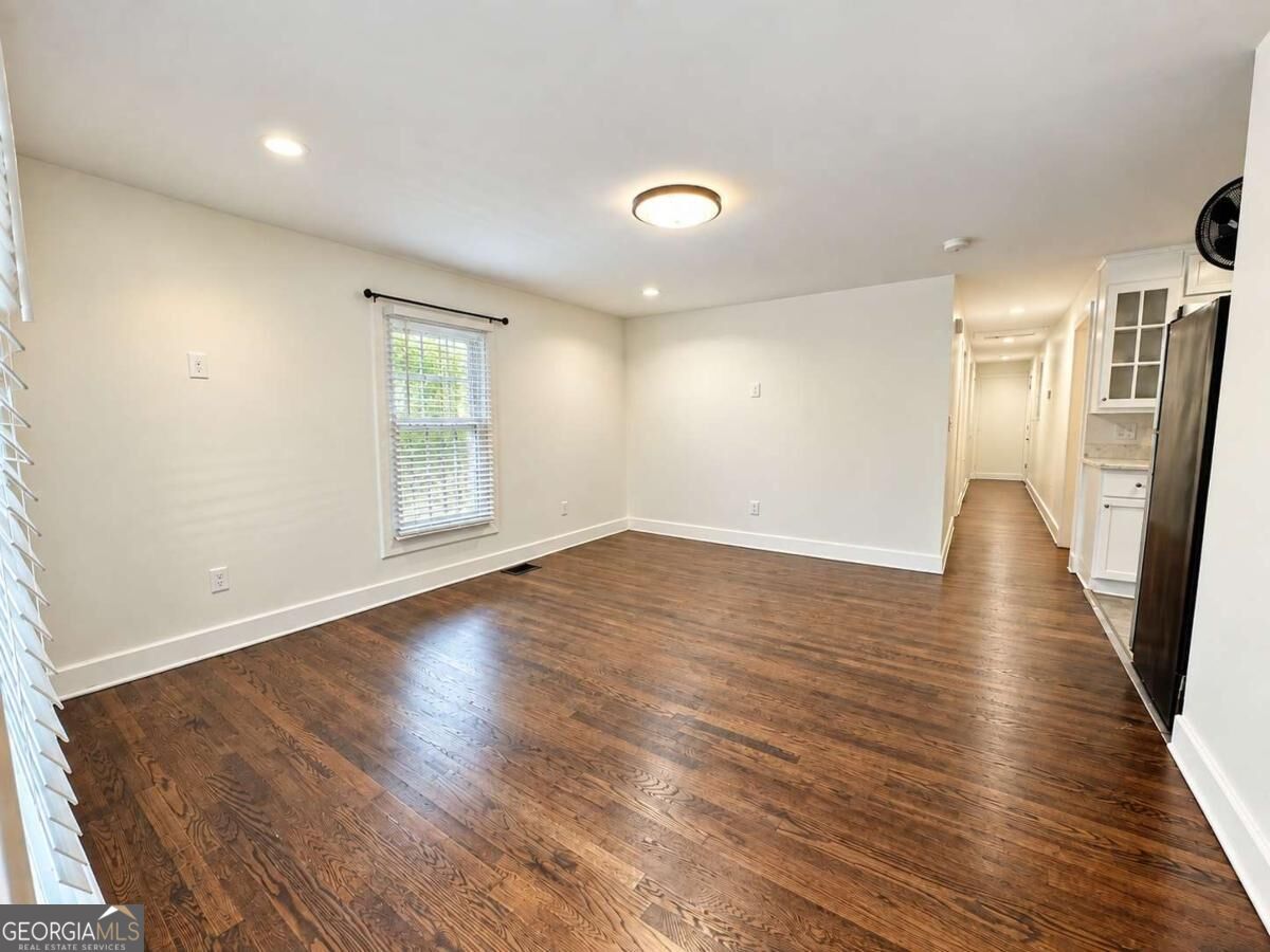 141 Walnut Street SW