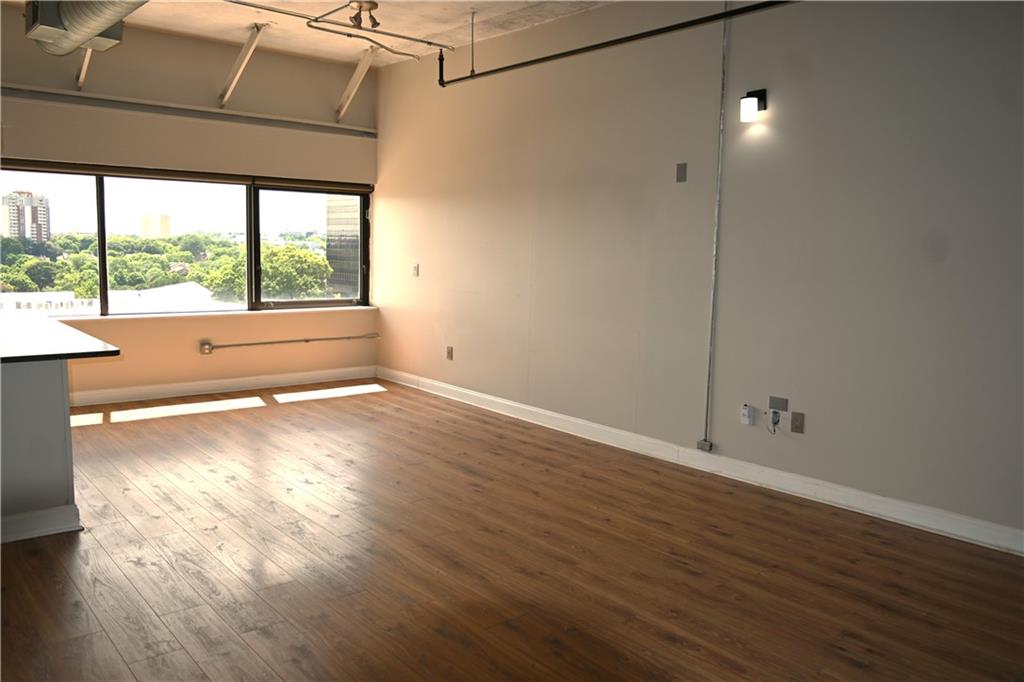 120 Ralph Mcgill Boulevard NE Unit 809
