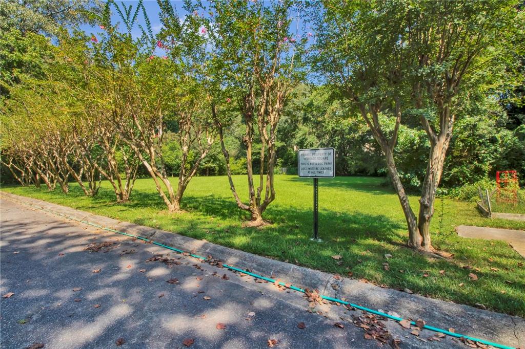 849 Heritage Square