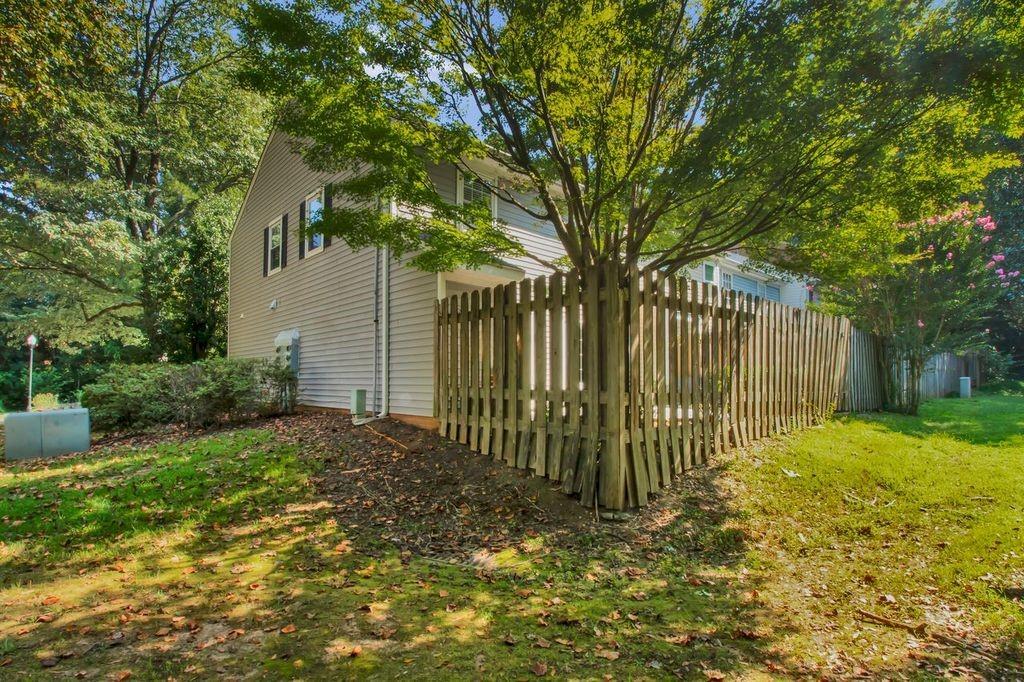 849 Heritage Square