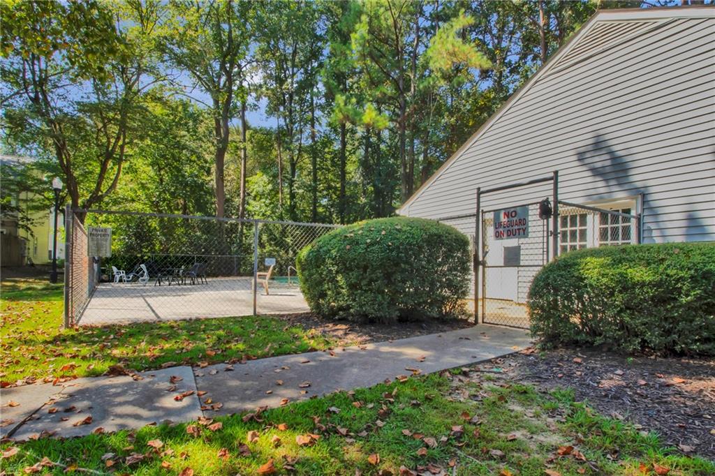 849 Heritage Square
