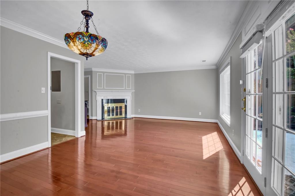 849 Heritage Square
