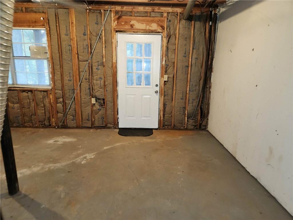 764 Crestside Court
