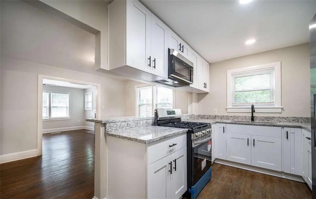 2137 Delowe Drive