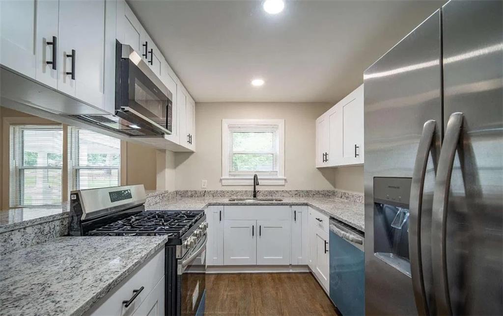 2137 Delowe Drive