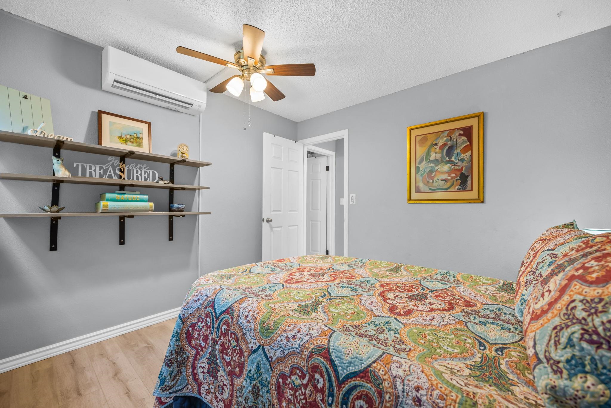 140 UWAPO Rd Unit: 36-104