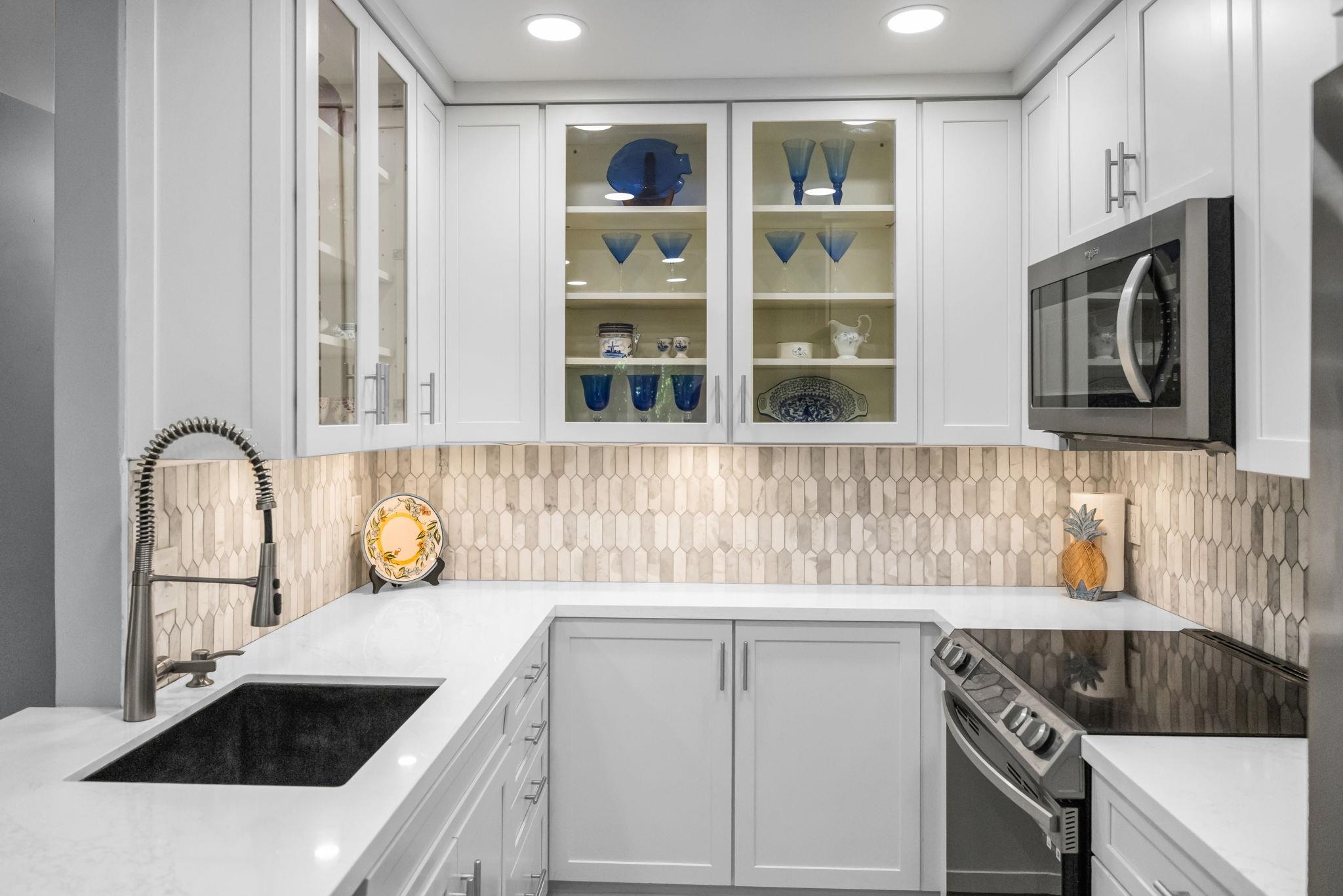 140 UWAPO Rd Unit: 36-104